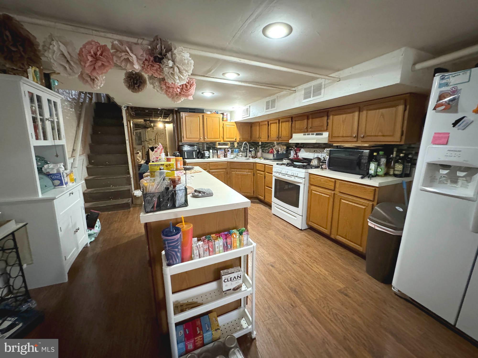 MCELDERRY PARK - Residential