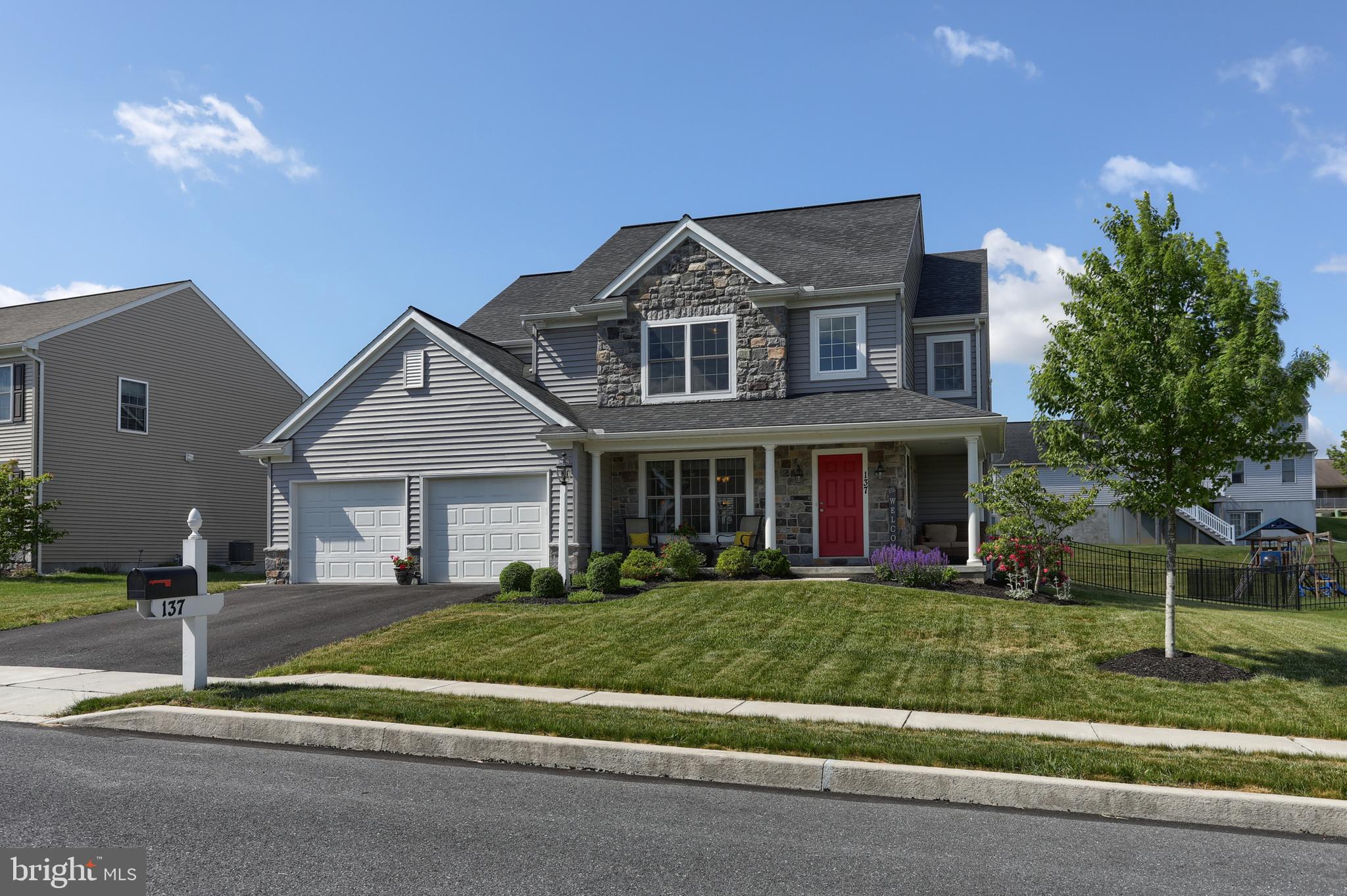 SOUTHERN MEADOWS - Residential