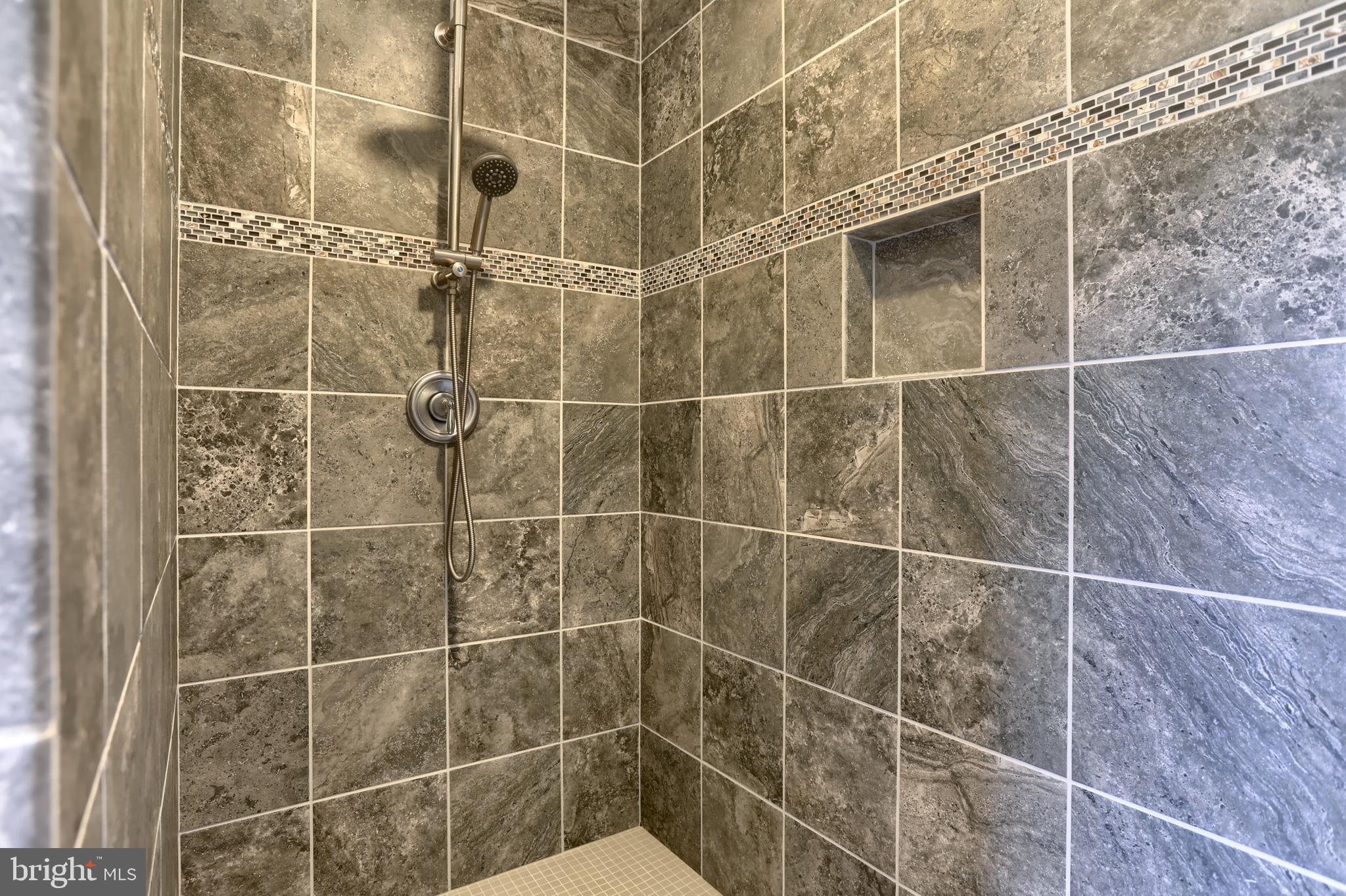 SOUTHERN MEADOWS - Residential