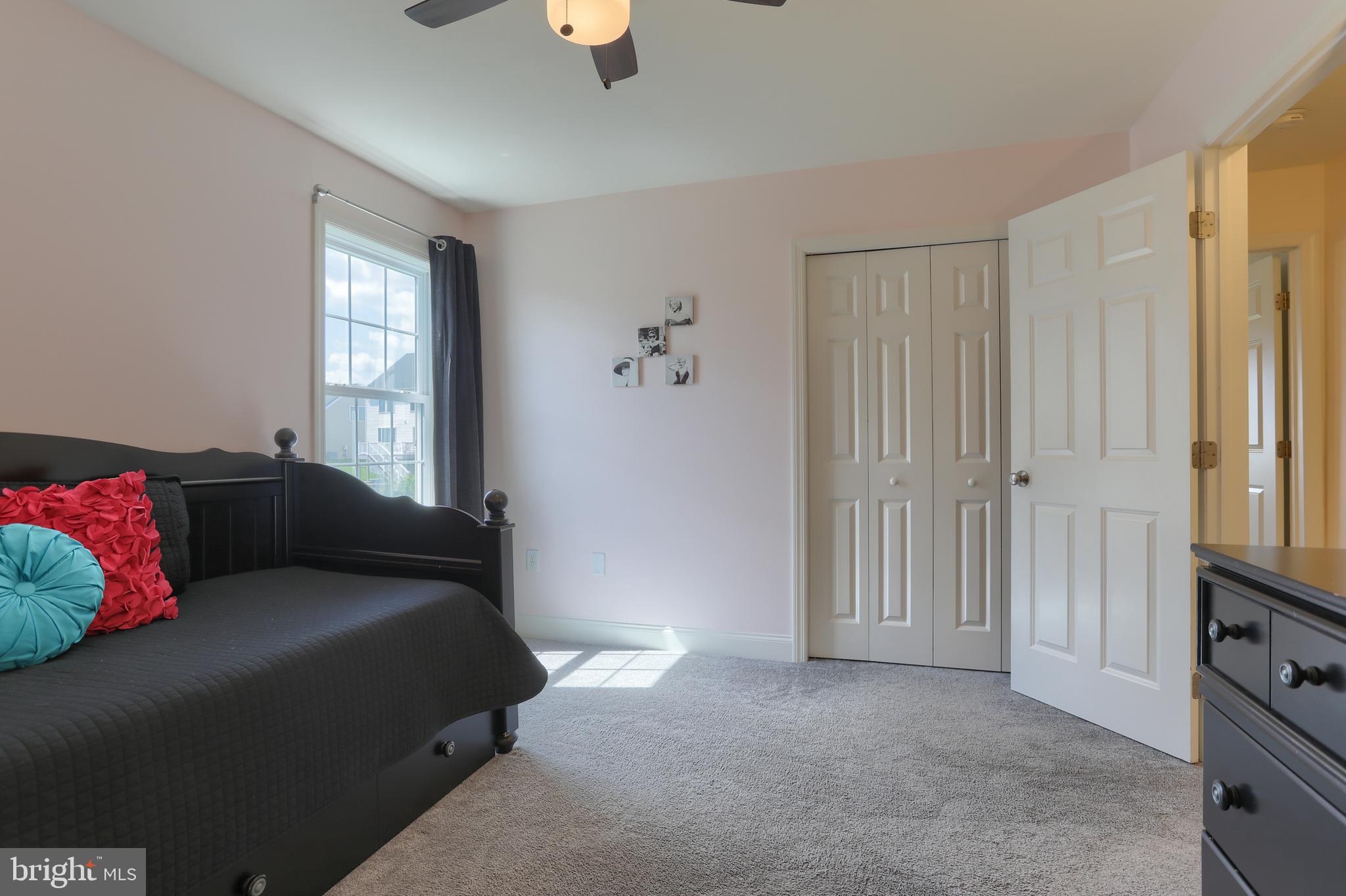 SOUTHERN MEADOWS - Residential