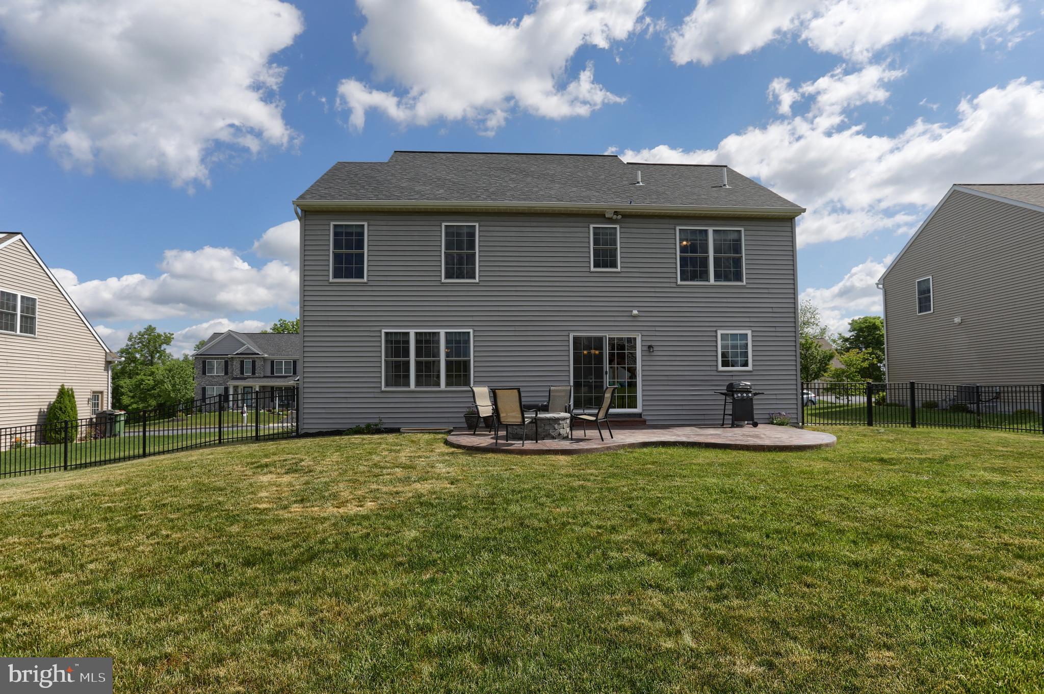 SOUTHERN MEADOWS - Residential