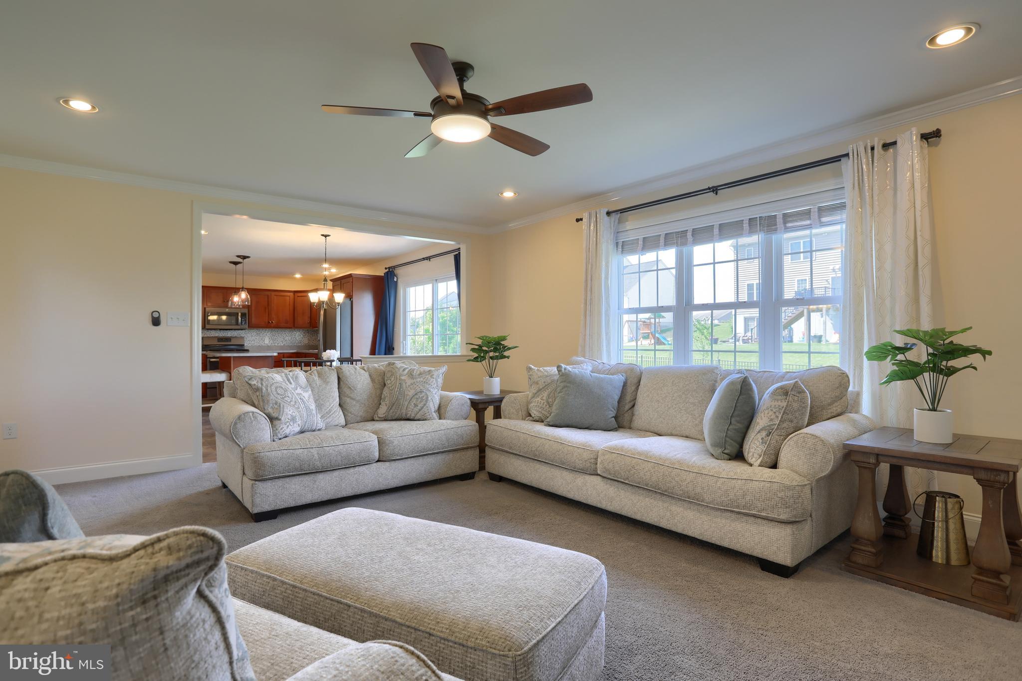 SOUTHERN MEADOWS - Residential