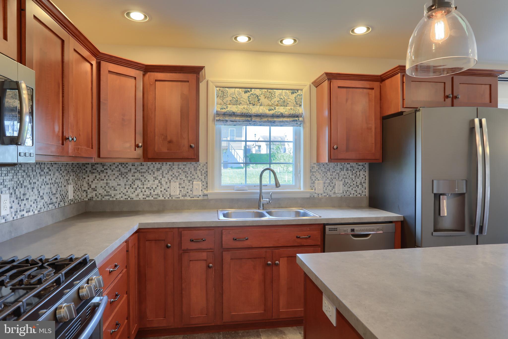 SOUTHERN MEADOWS - Residential