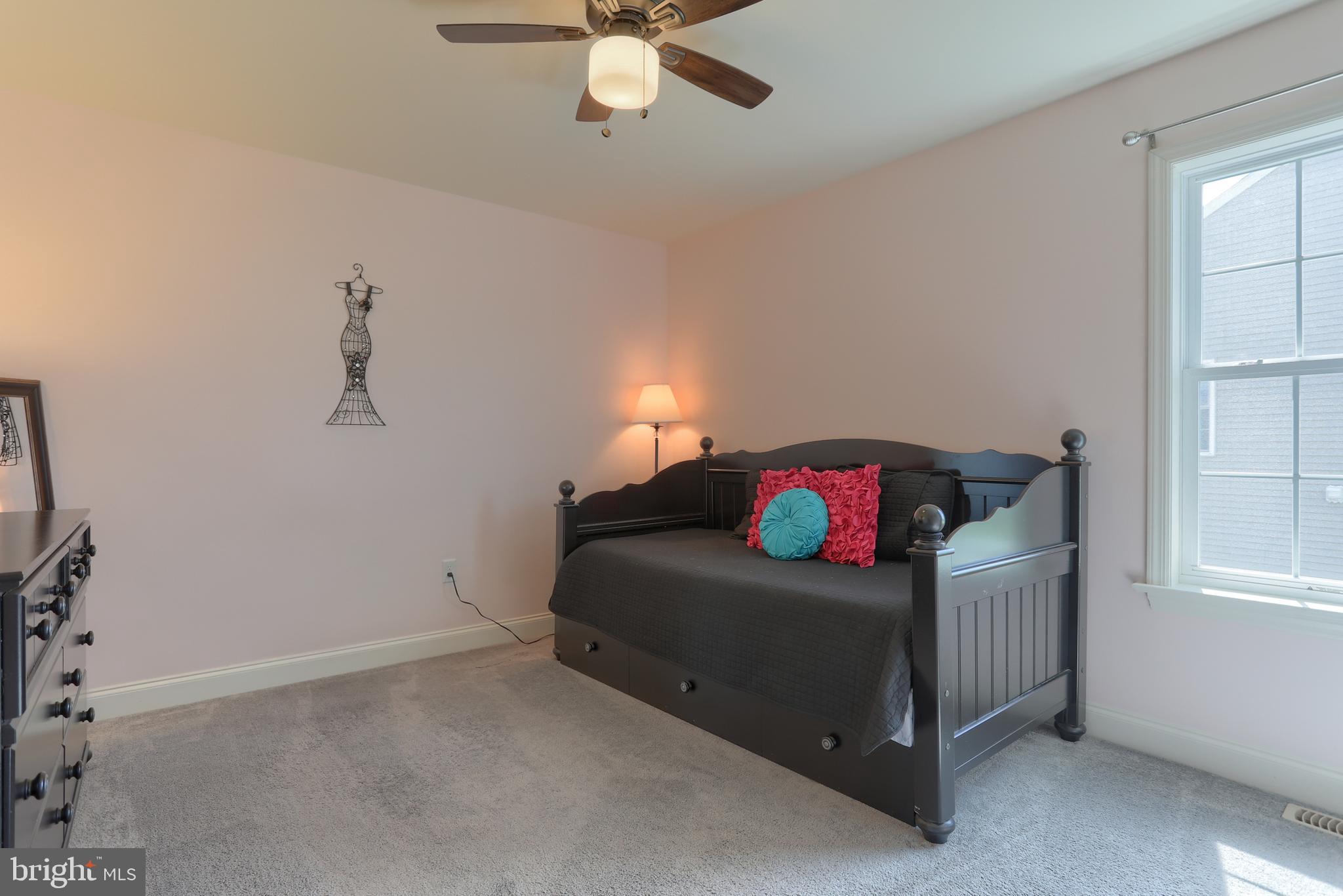 SOUTHERN MEADOWS - Residential