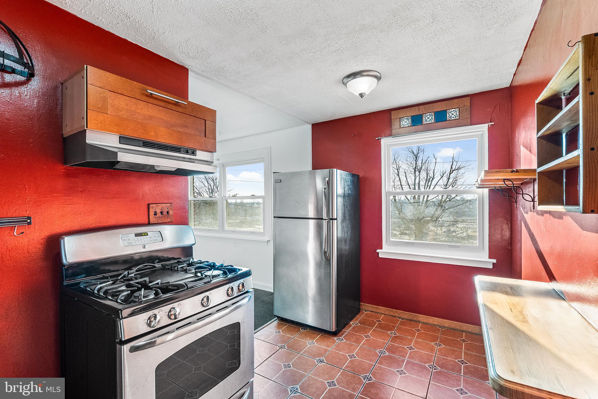 OXFORD CIRCLE - Residential Income