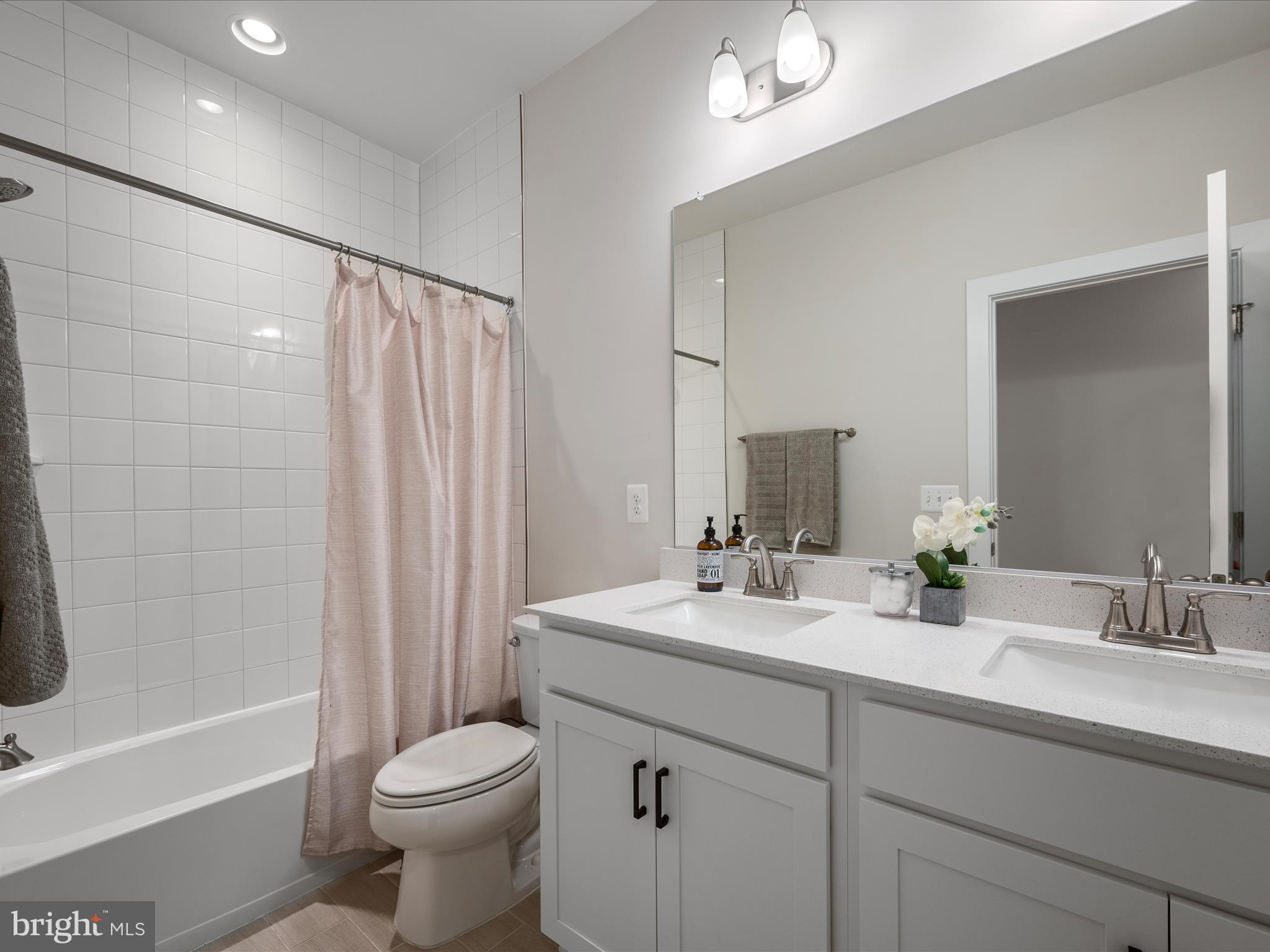 HARTLAND - Residential