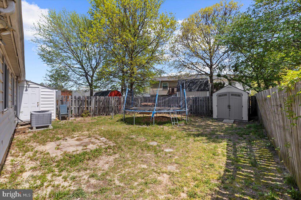 QUEENS PARK - Residential