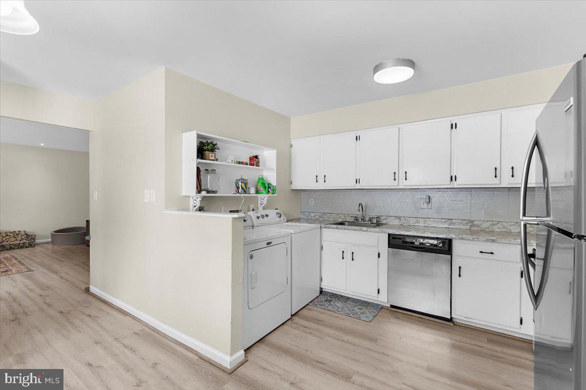 QUEENS PARK - Residential