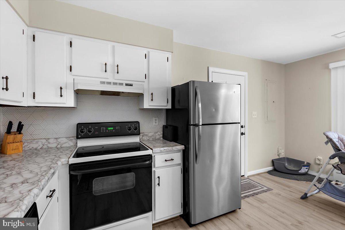 QUEENS PARK - Residential