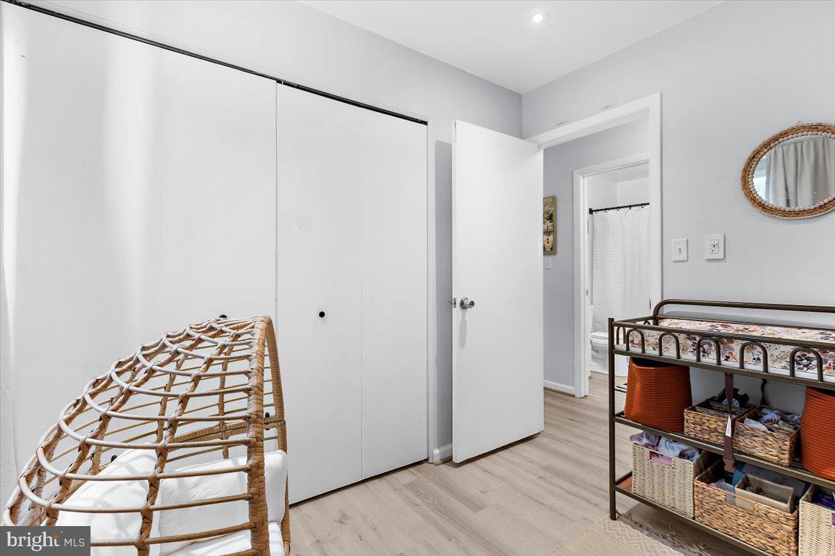 QUEENS PARK - Residential