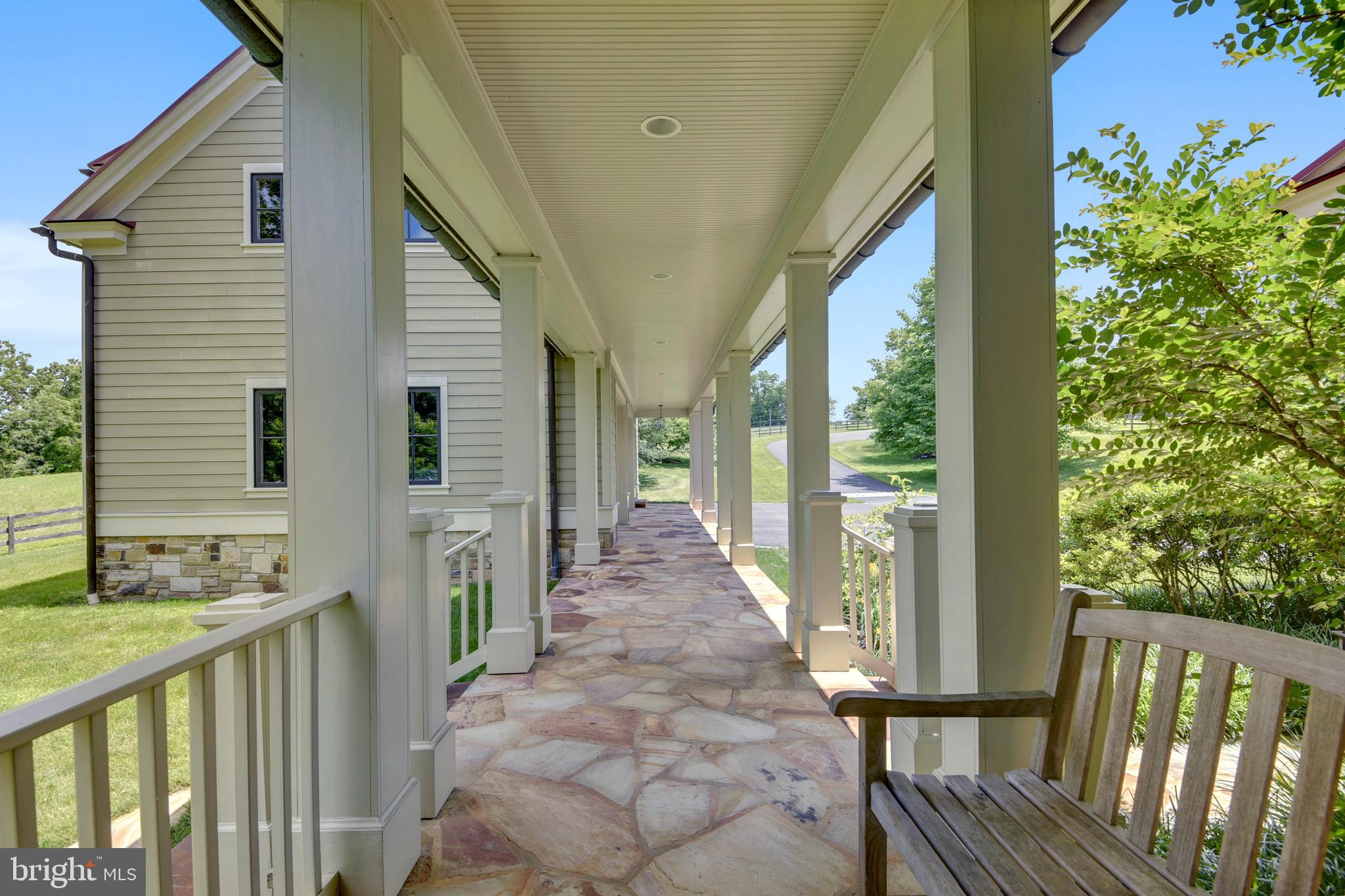 MONKTON - Residential