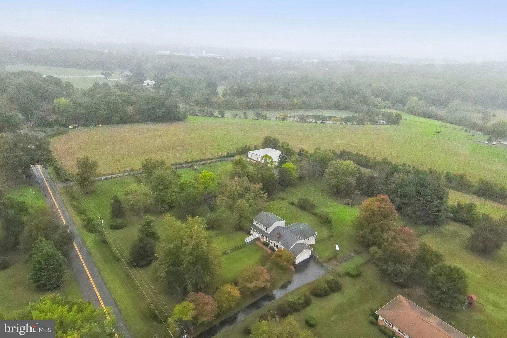WHITEGATE ACRES - Land