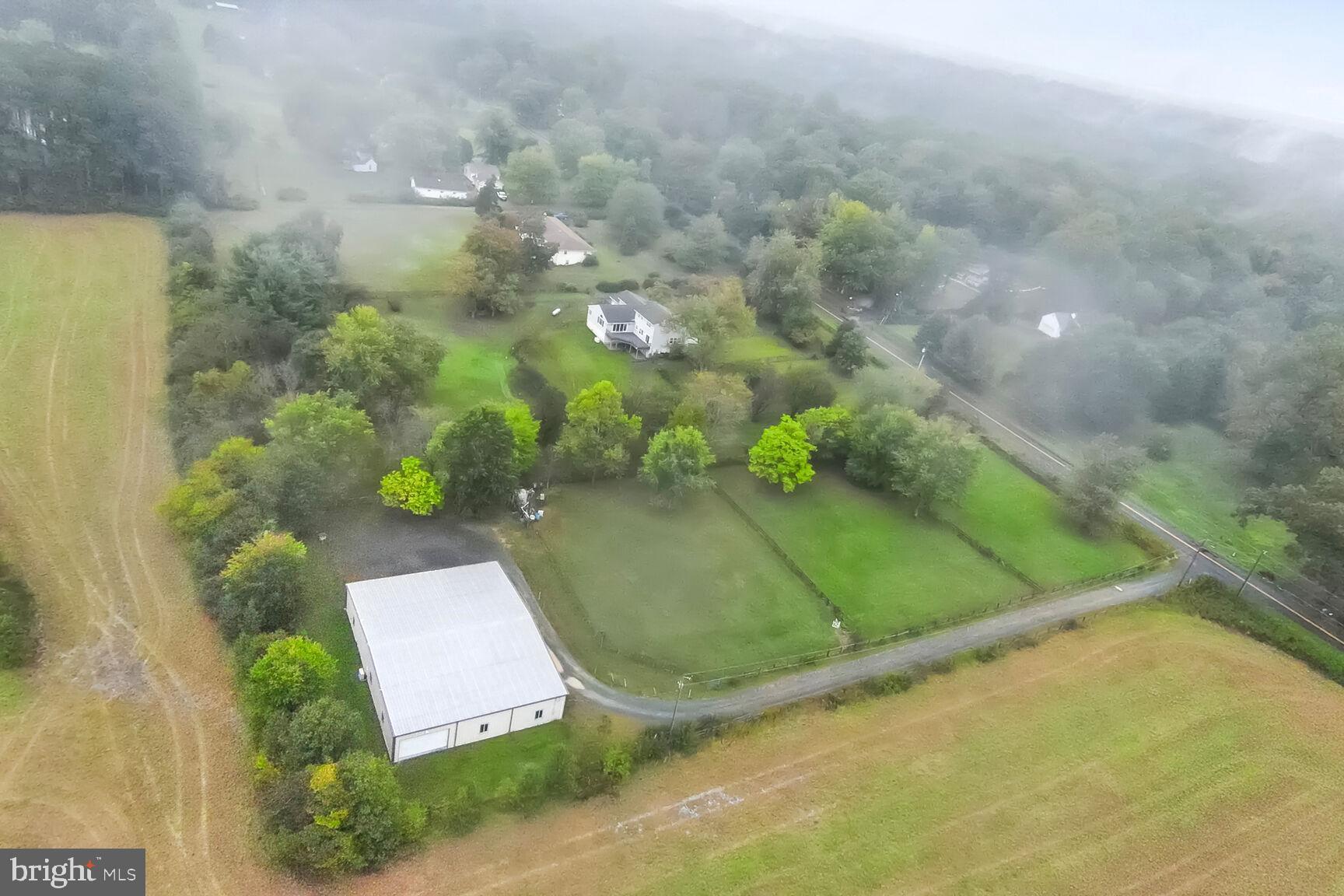 WHITEGATE ACRES - Land