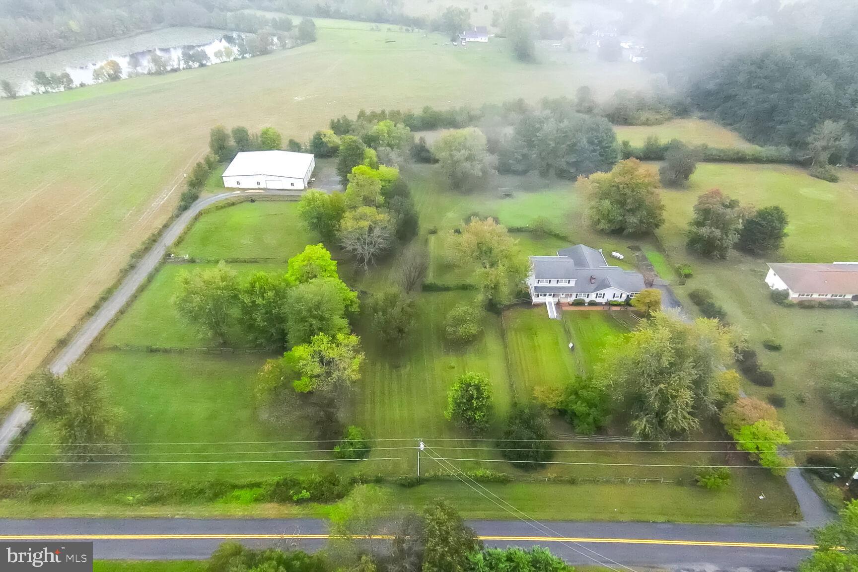 WHITEGATE ACRES - Land