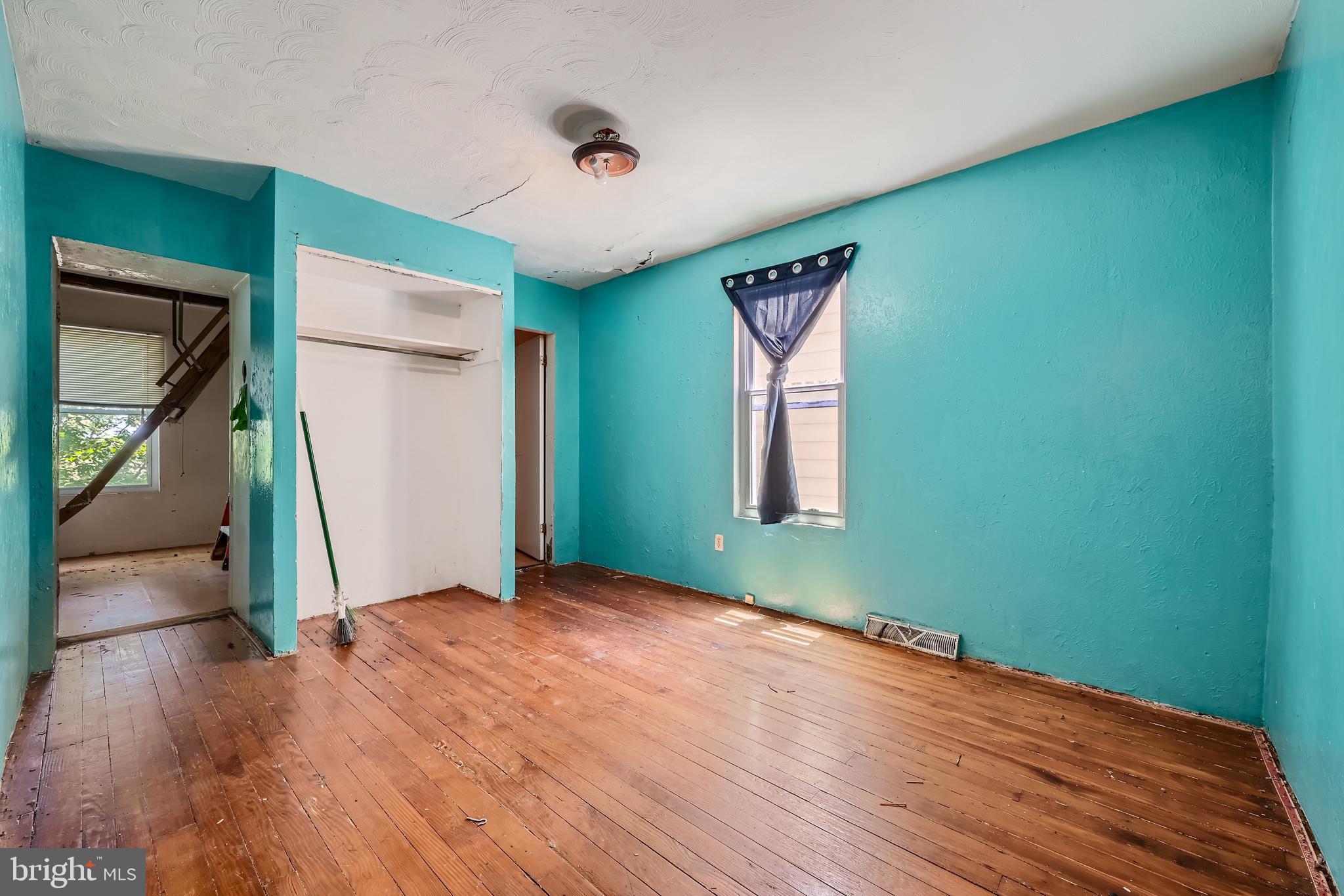 IRVINGTON - Residential