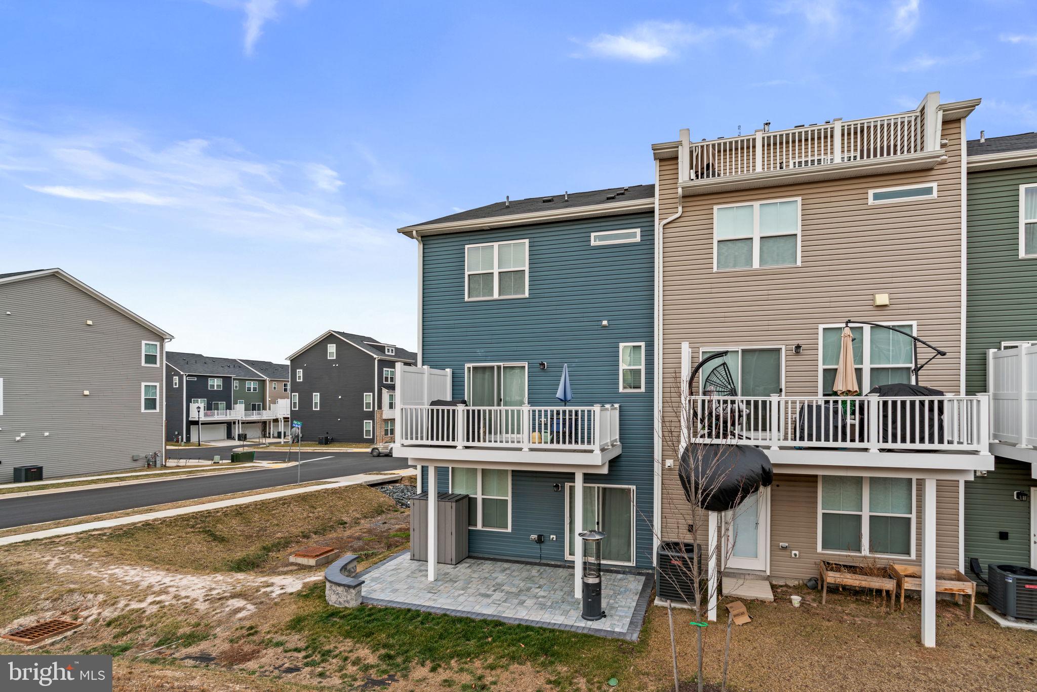 THE RIDGES - Residential