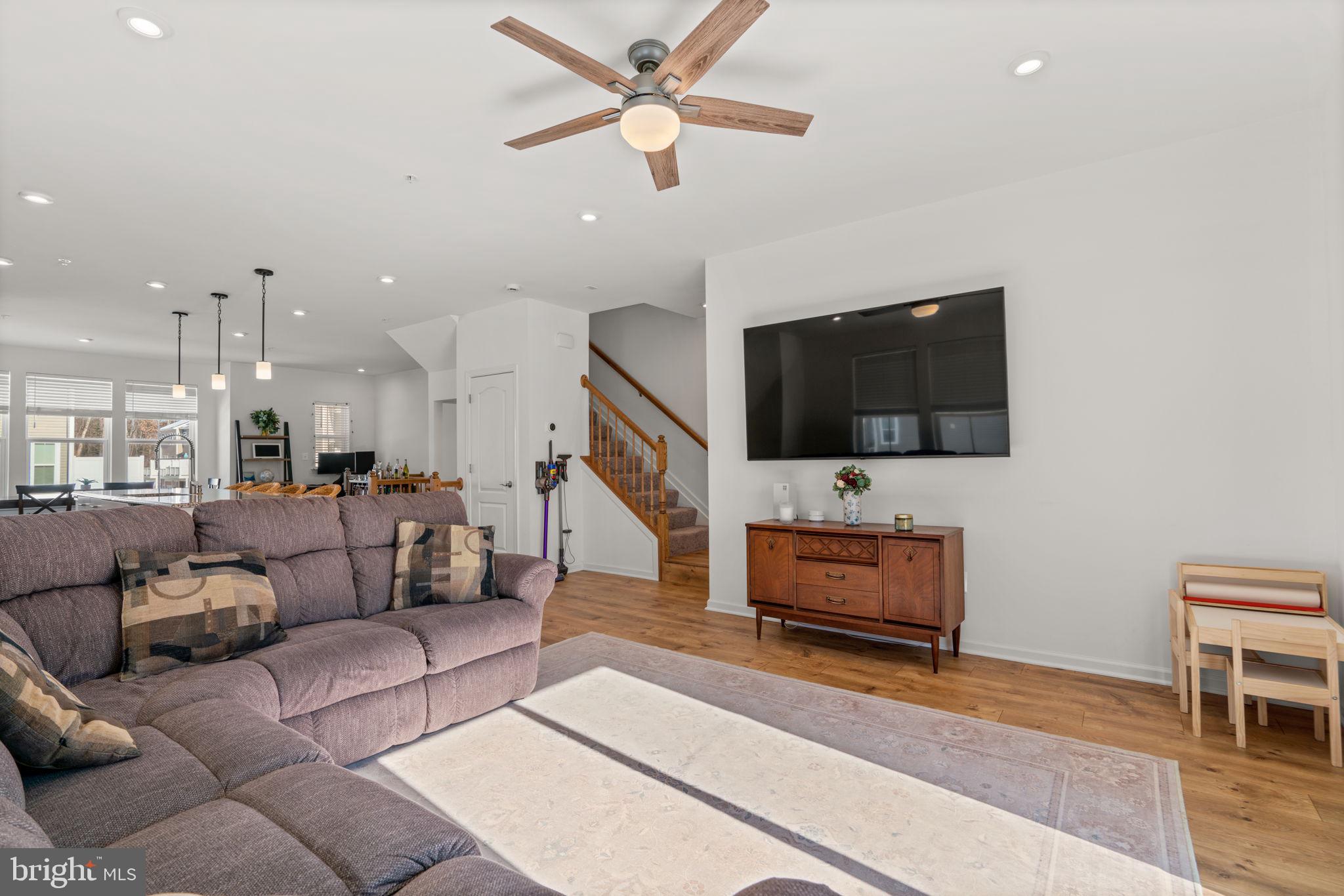 THE RIDGES - Residential