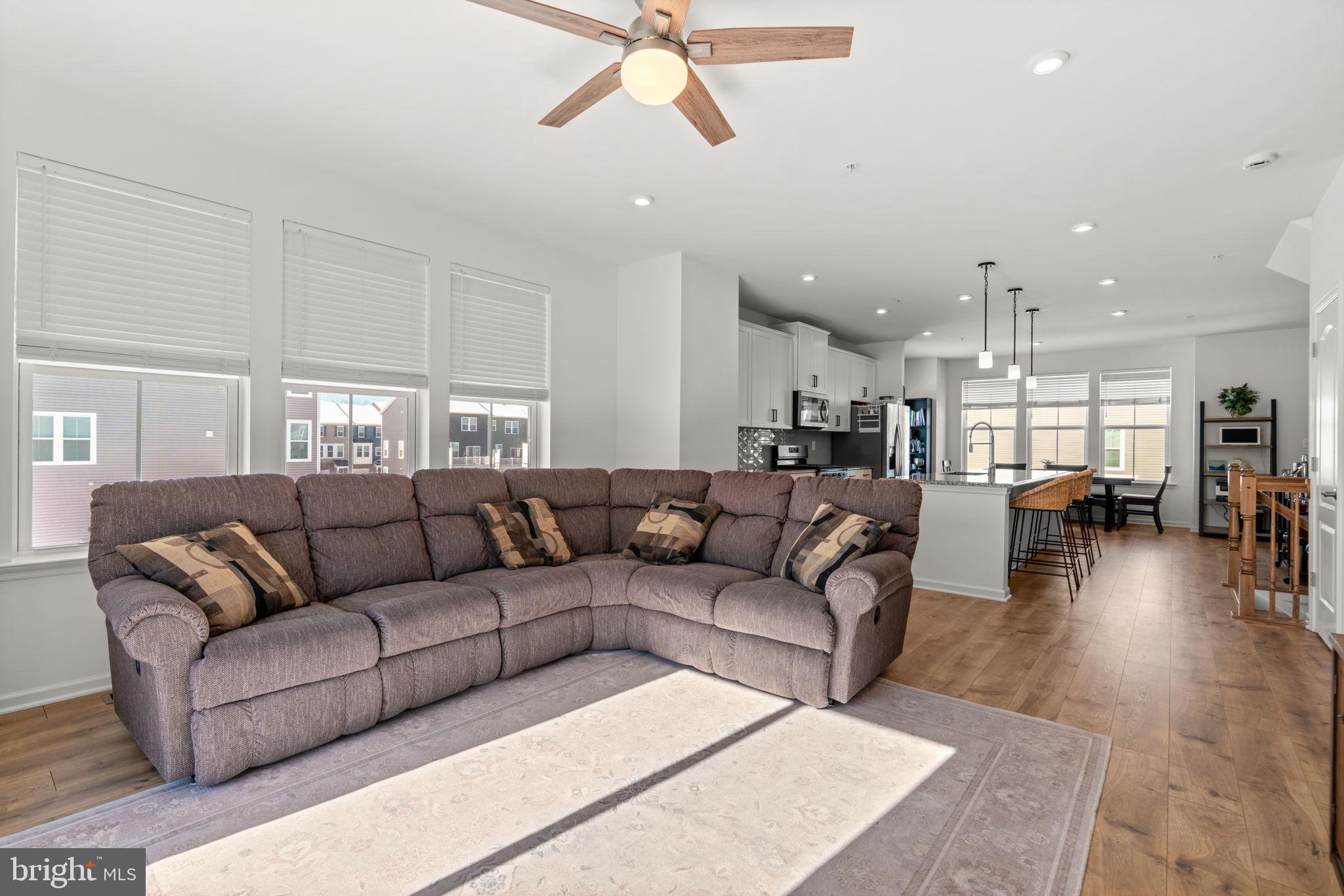 THE RIDGES - Residential