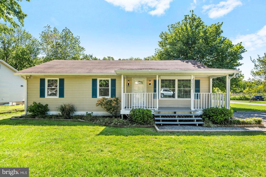 MULTIPLE OFFERS - BEST AND FINAL OFFERS ACCEPTED UNTIL 9:00 PM SUNDAY 5/9.  Immaculate rancher perfectly located on private corner lot that backs to open space.  Steps from the water and your kayaking fun!  Before you go inside, just soak in the surrounds and imagine the meals, parties and crab feasts that the backyard will provide.  The screened in porch is one of the most peaceful and beautiful places to enjoy friends, drinks and laughs.  Now that you step inside, you will find a beautifully updated and cared for rancher with updated bathrooms.  The entire home has been freshly painted and is ready for immediate enjoyment - truly turnkey!!  Priced aggressively for a quick sale in this sought after neighborhood!!!  Don't hesitate!!