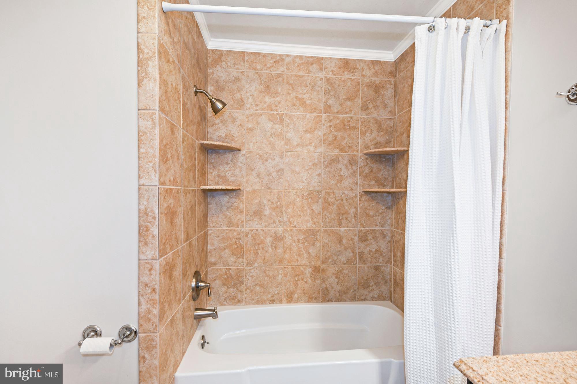 HARBOR VIEW - Residential