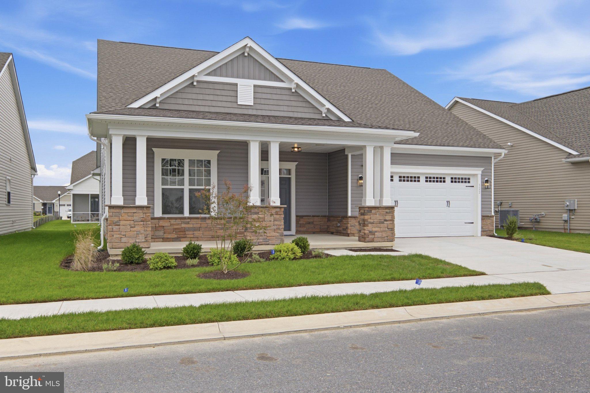 322 HERITAGE SHORES CIRCLE