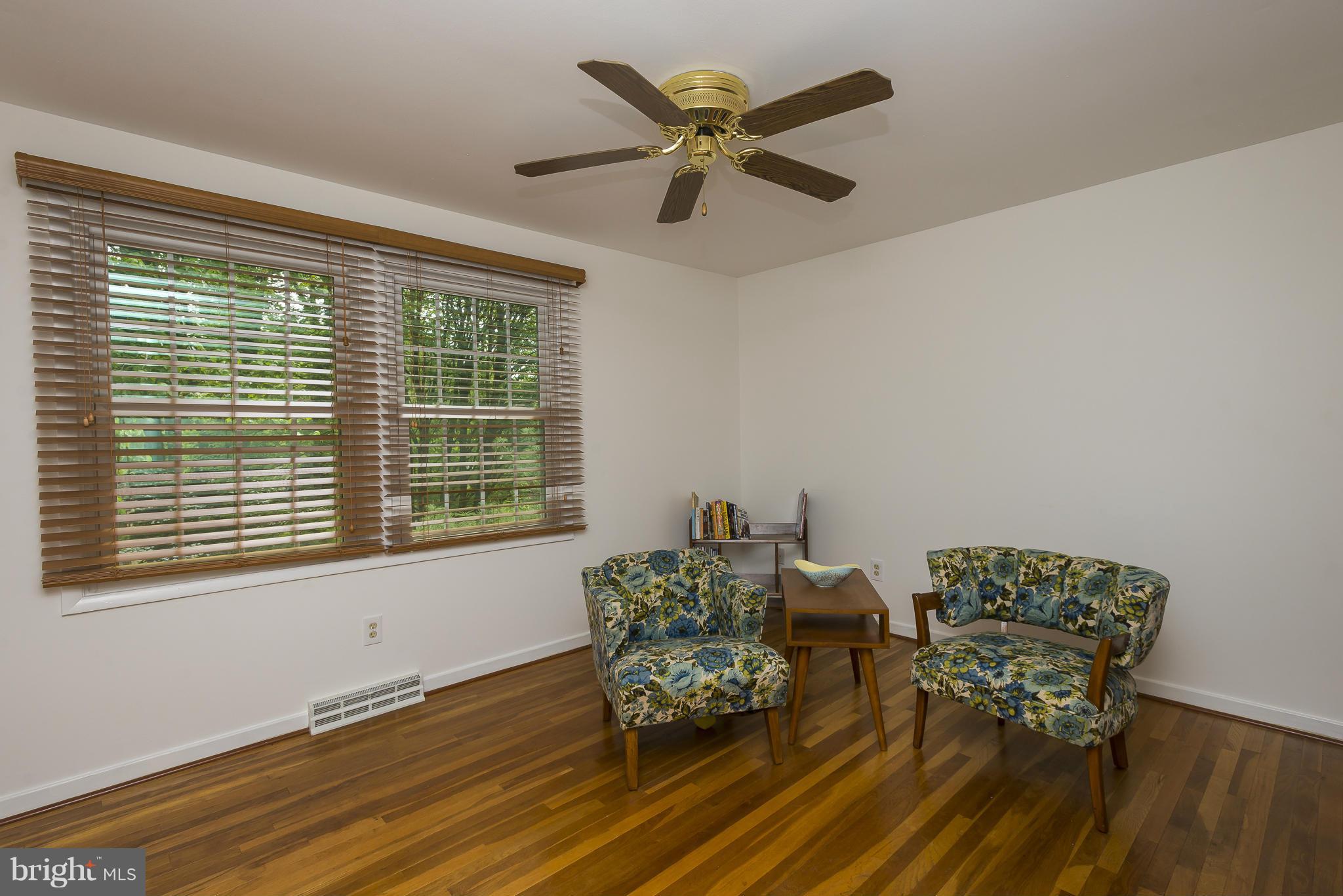 LONGFELLOW - Residential