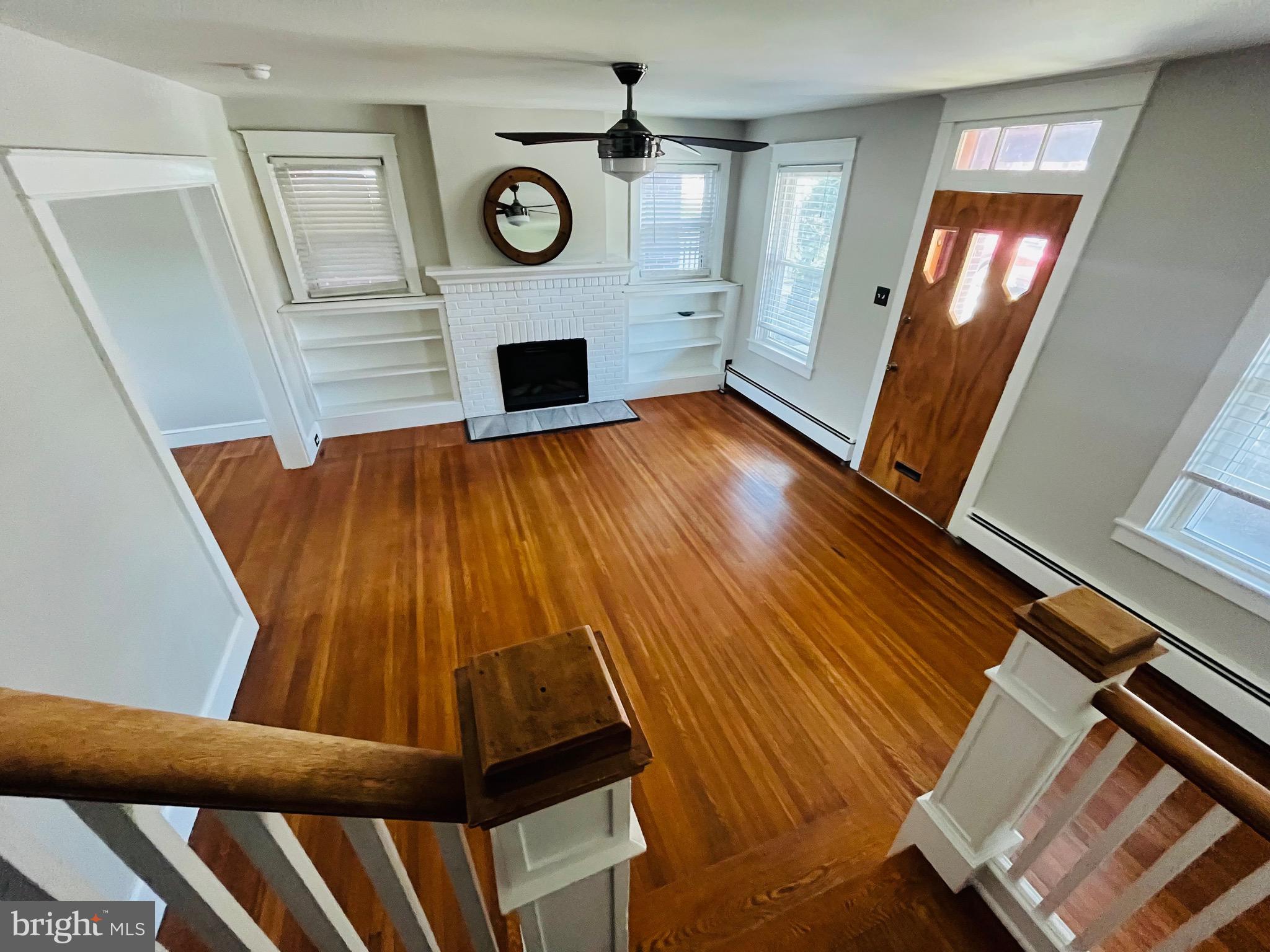 LANCASTER - Residential