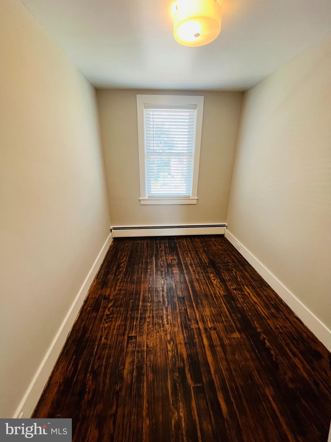 LANCASTER - Residential