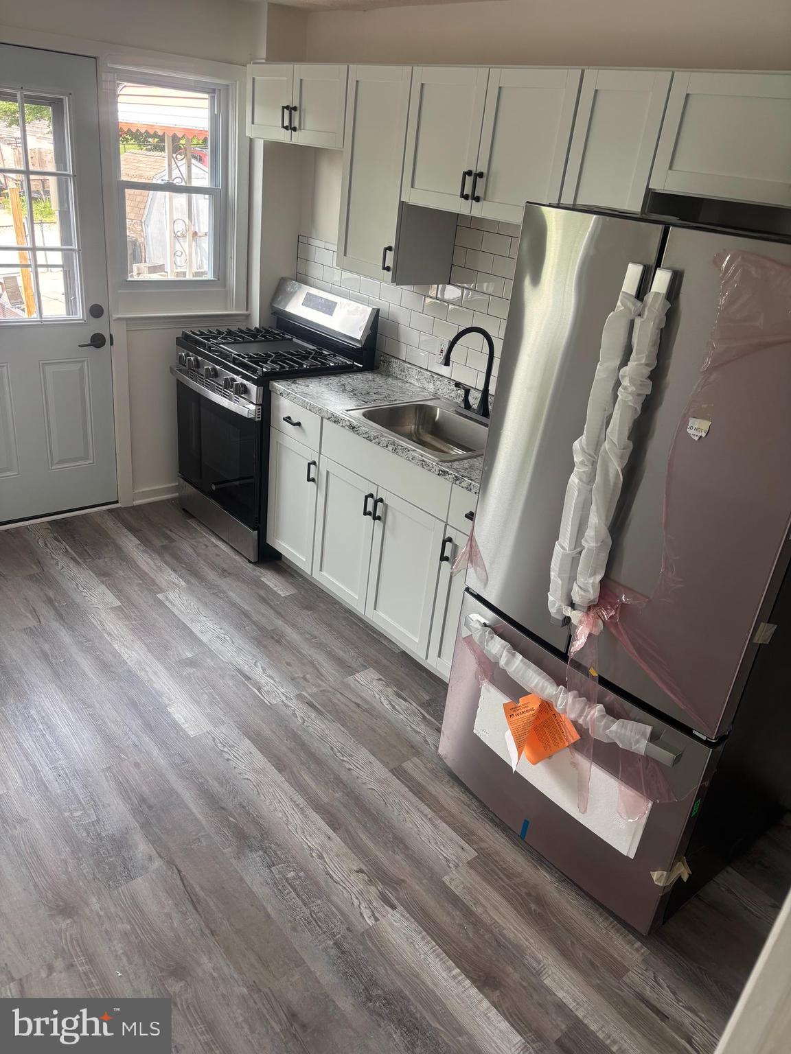 EASTFIELD - Residential Lease