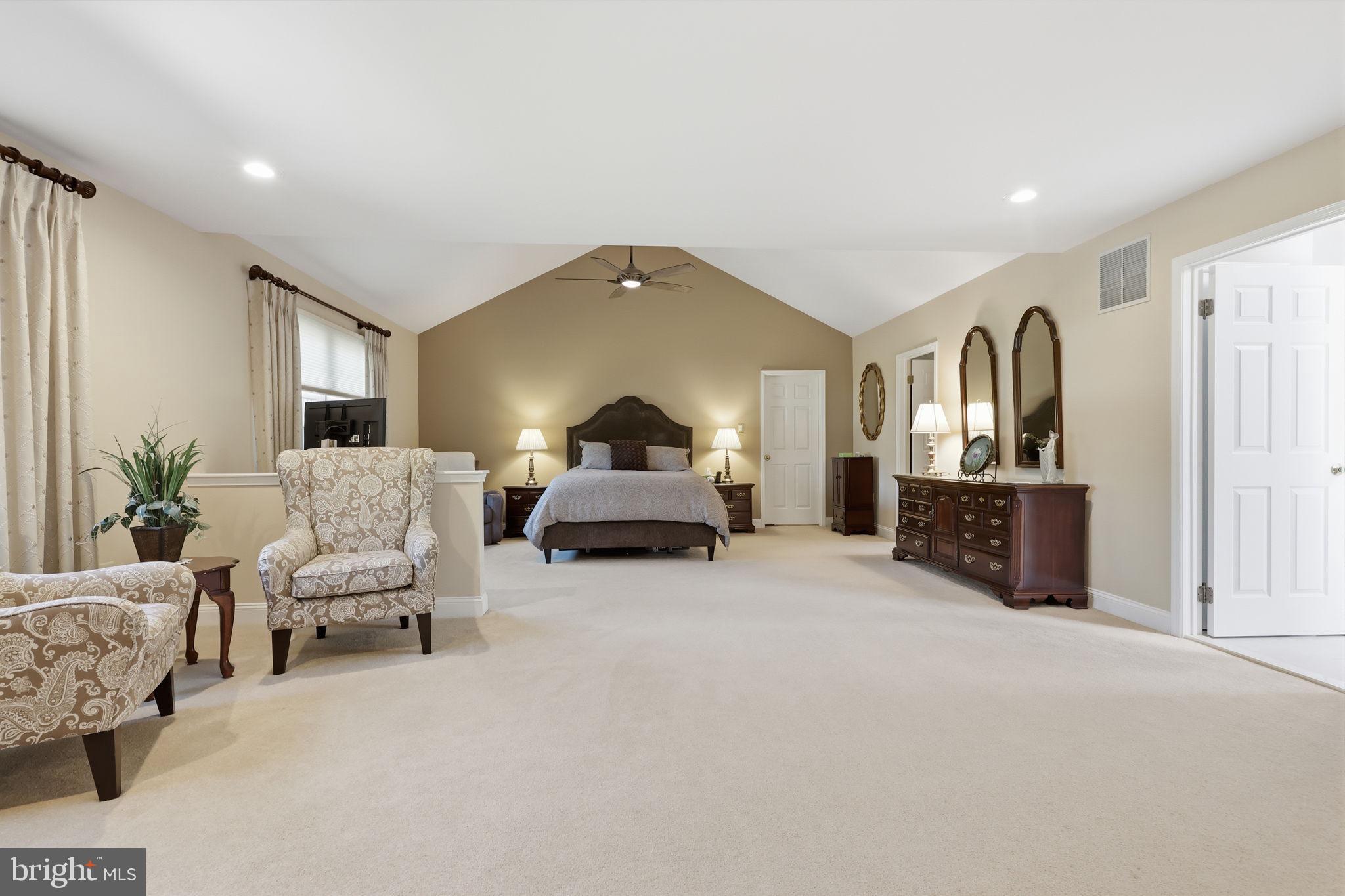 DOYLESTOWN CROSSIN - Residential