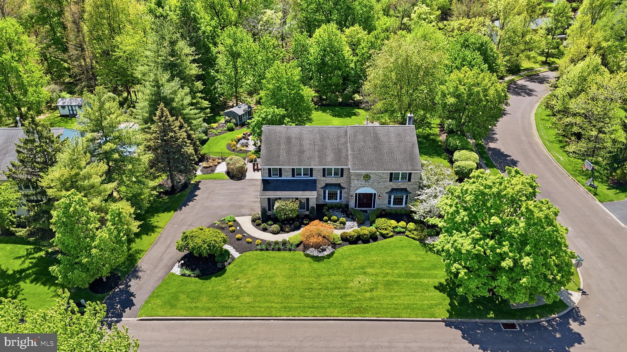 DOYLESTOWN CROSSIN - Residential