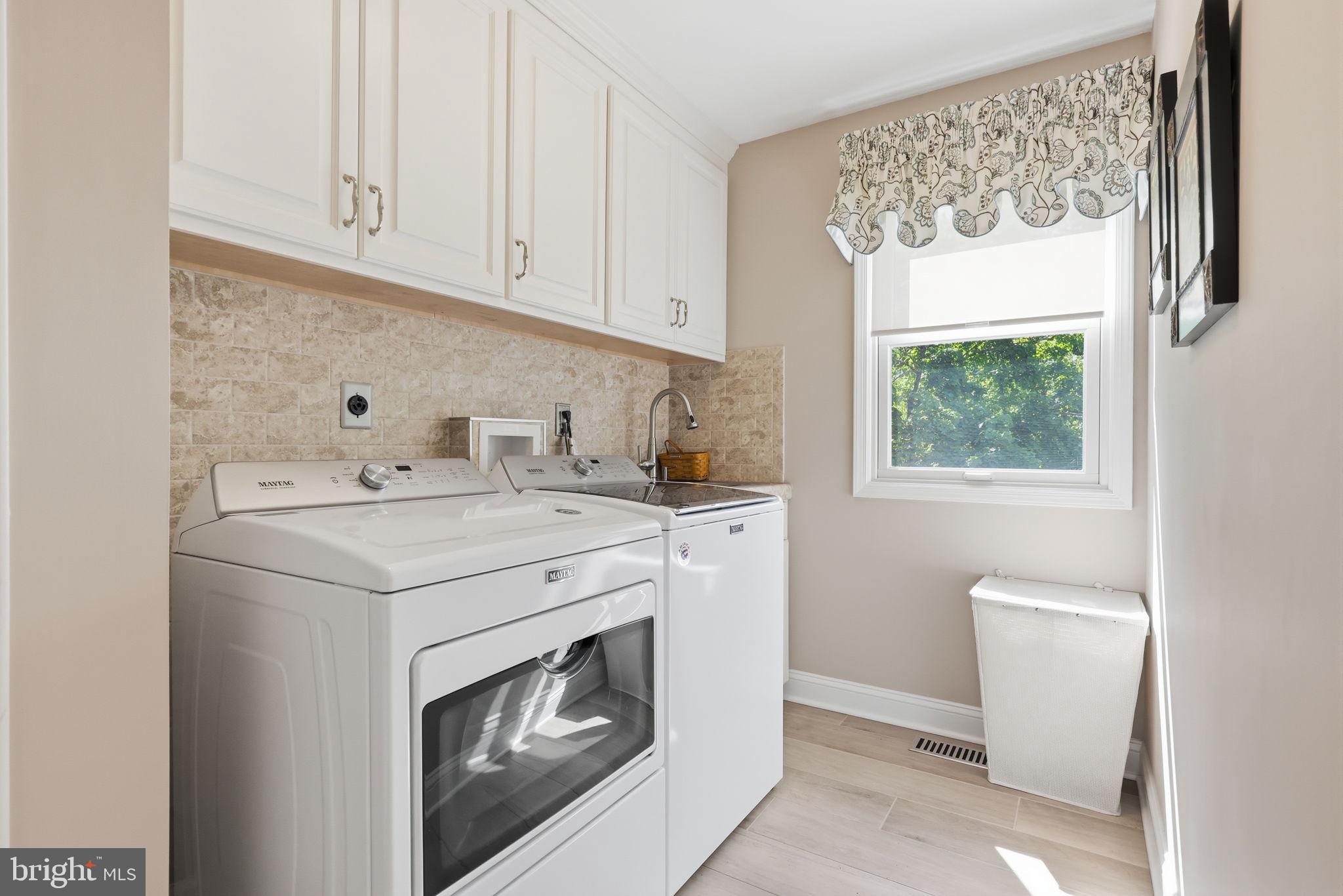 DOYLESTOWN CROSSIN - Residential