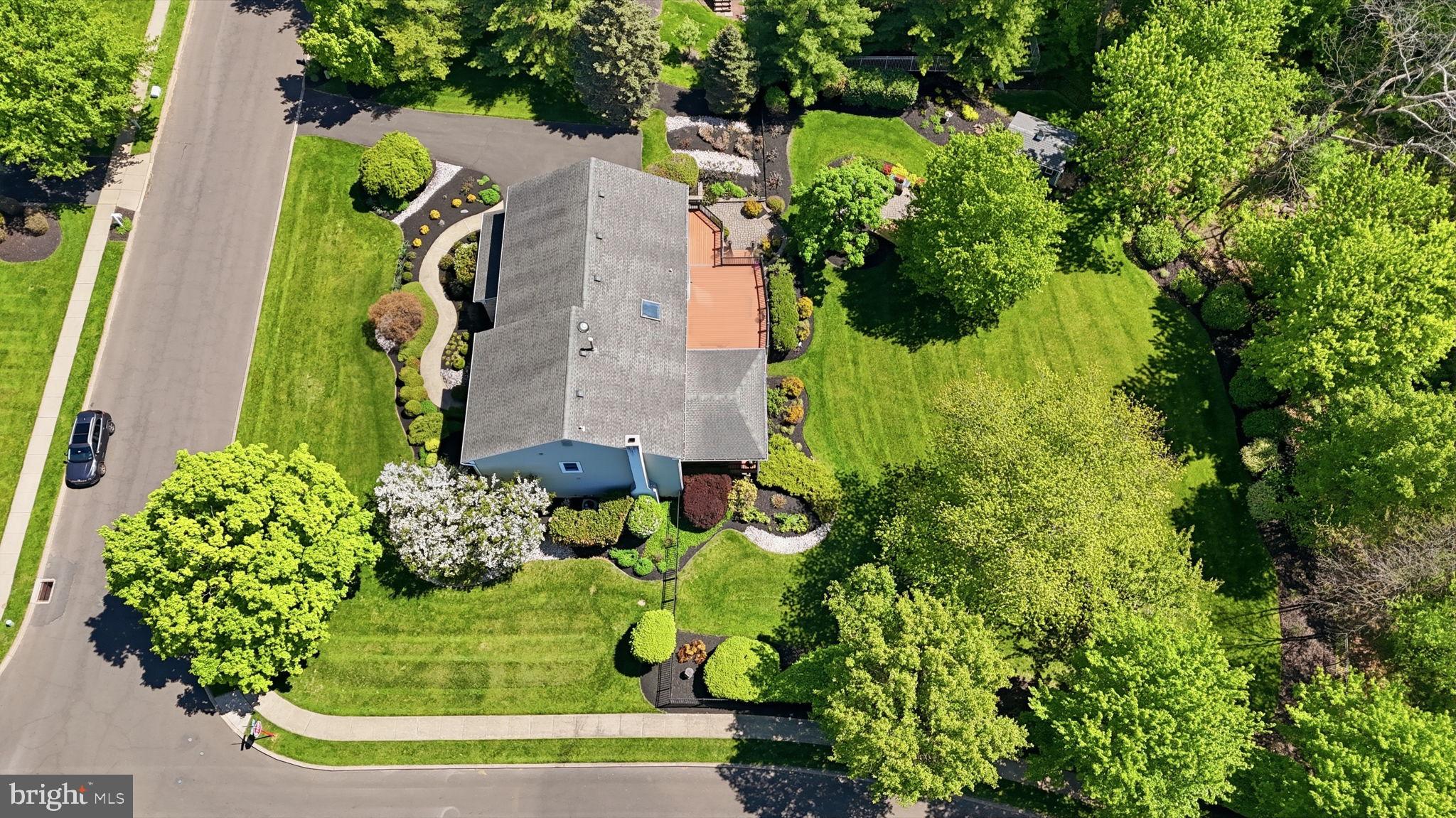 DOYLESTOWN CROSSIN - Residential