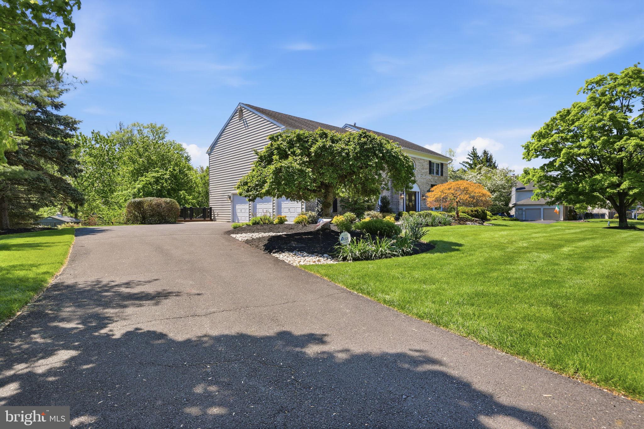 DOYLESTOWN CROSSIN - Residential