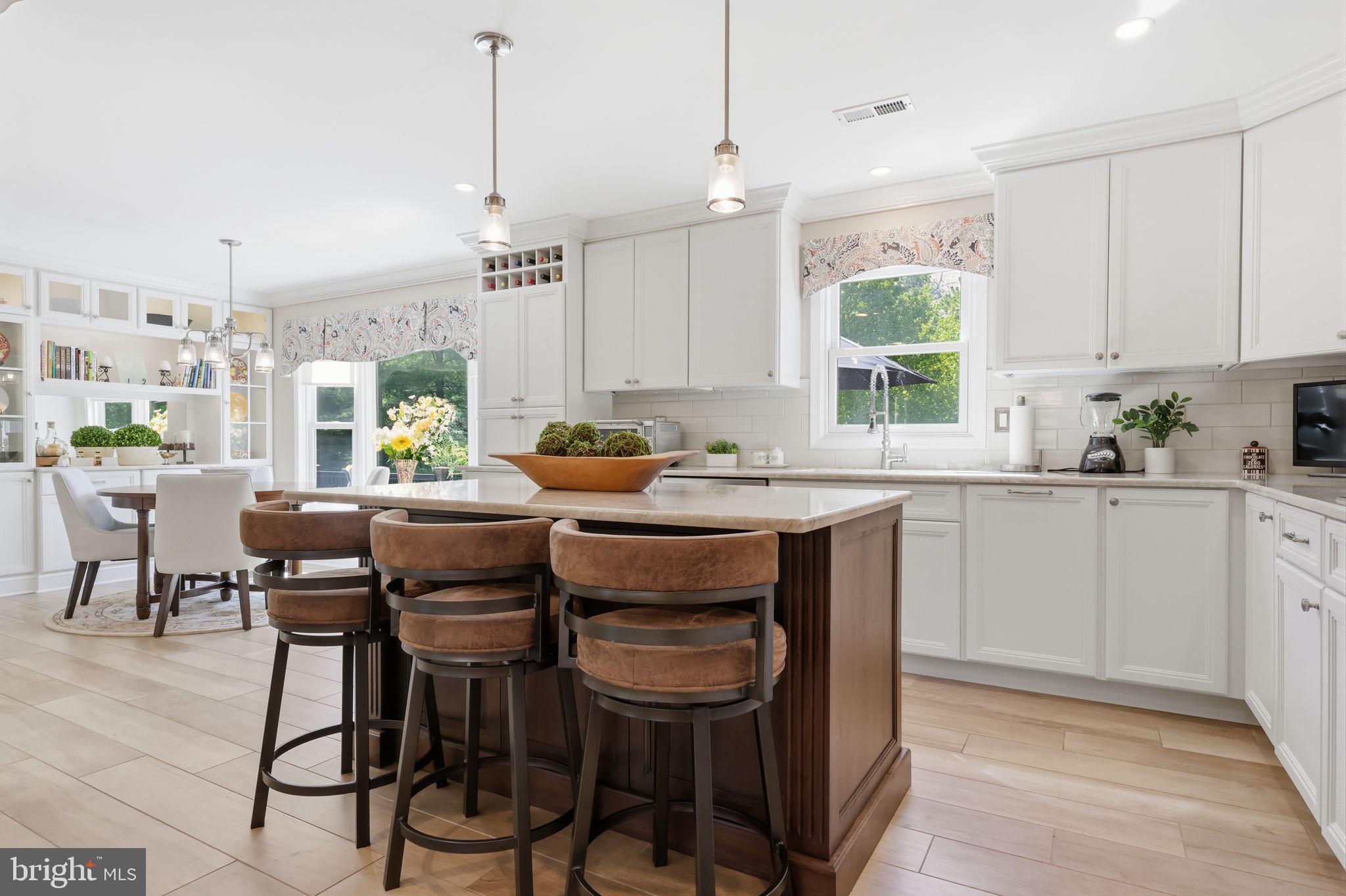 DOYLESTOWN CROSSIN - Residential