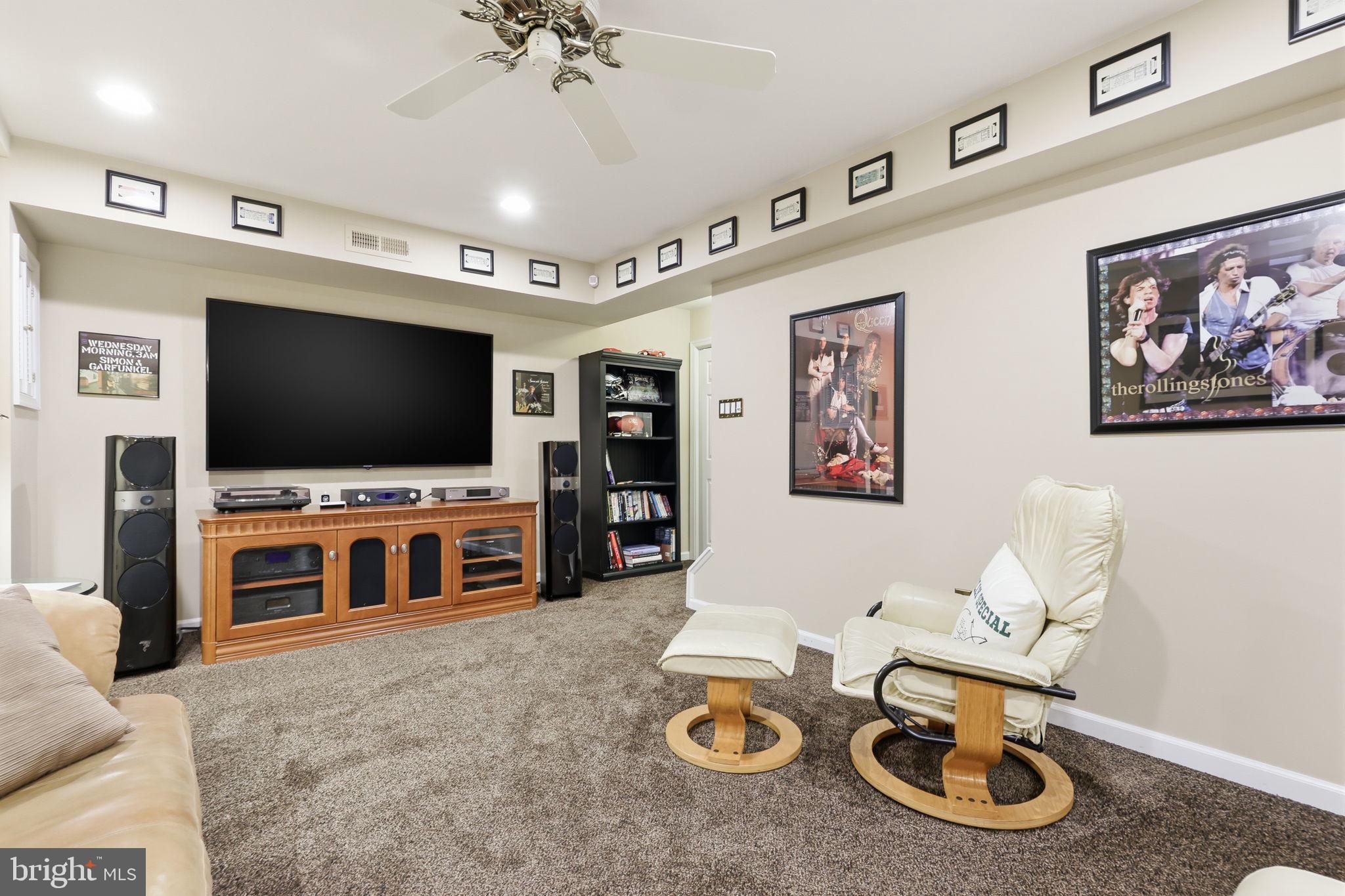 DOYLESTOWN CROSSIN - Residential