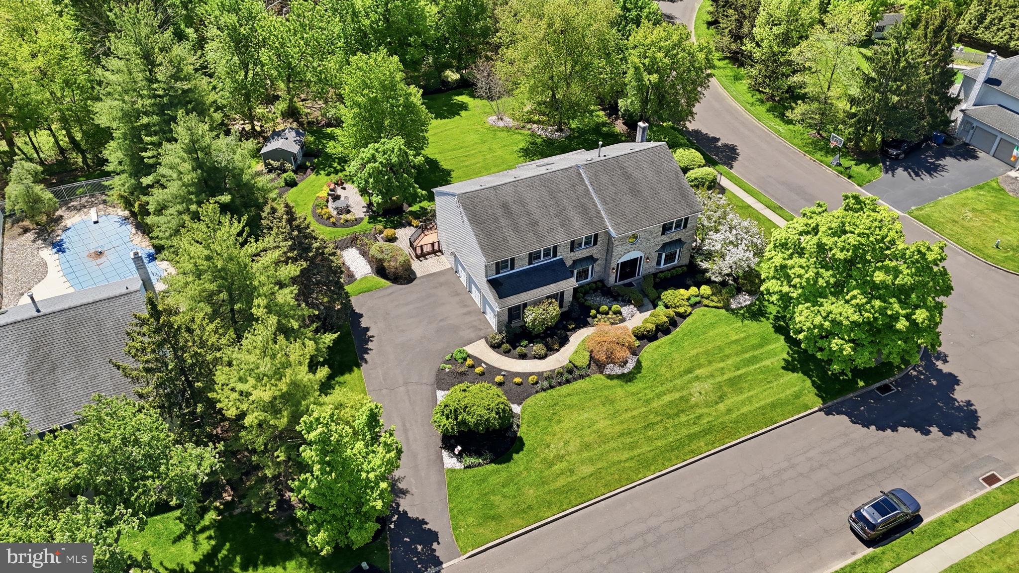 DOYLESTOWN CROSSIN - Residential