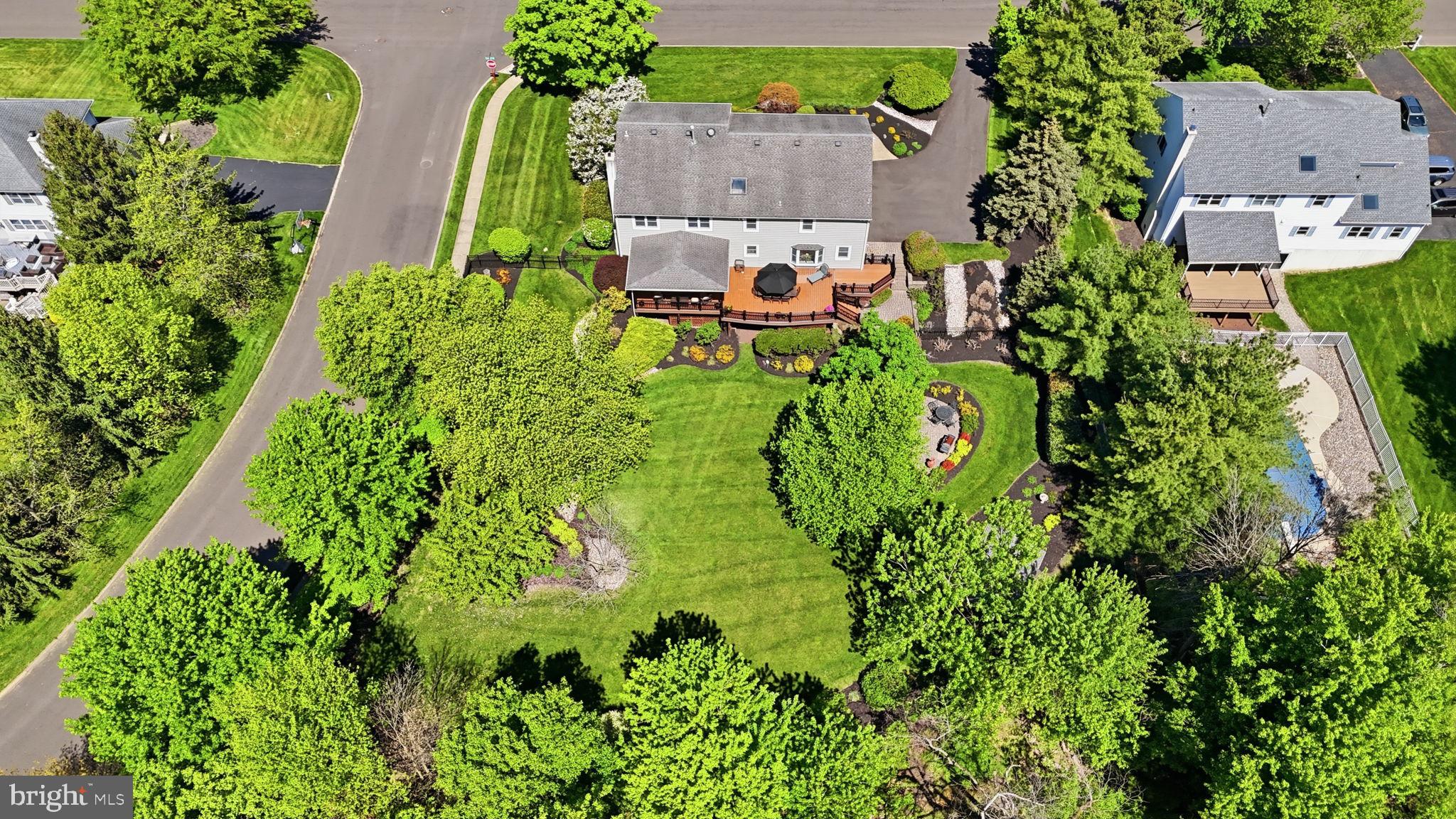 DOYLESTOWN CROSSIN - Residential