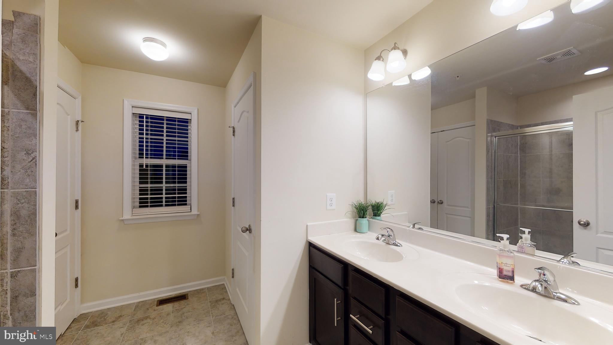 MARSHALL GROVE ESTATES - Residential