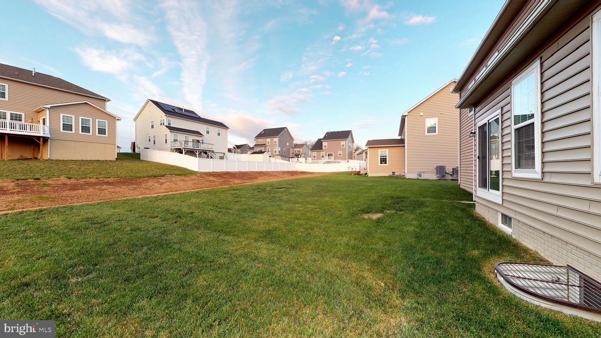 MARSHALL GROVE ESTATES - Residential