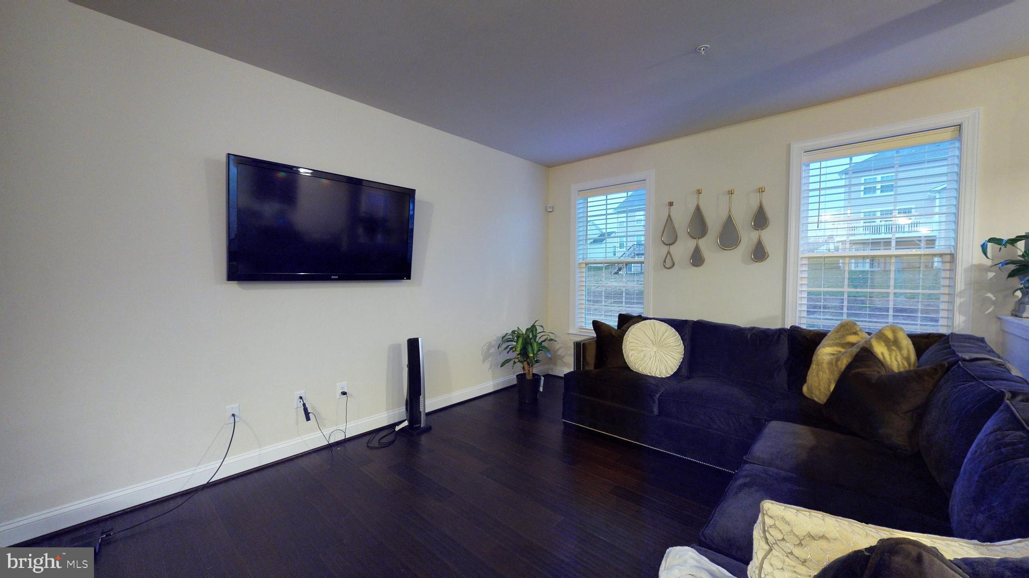 MARSHALL GROVE ESTATES - Residential