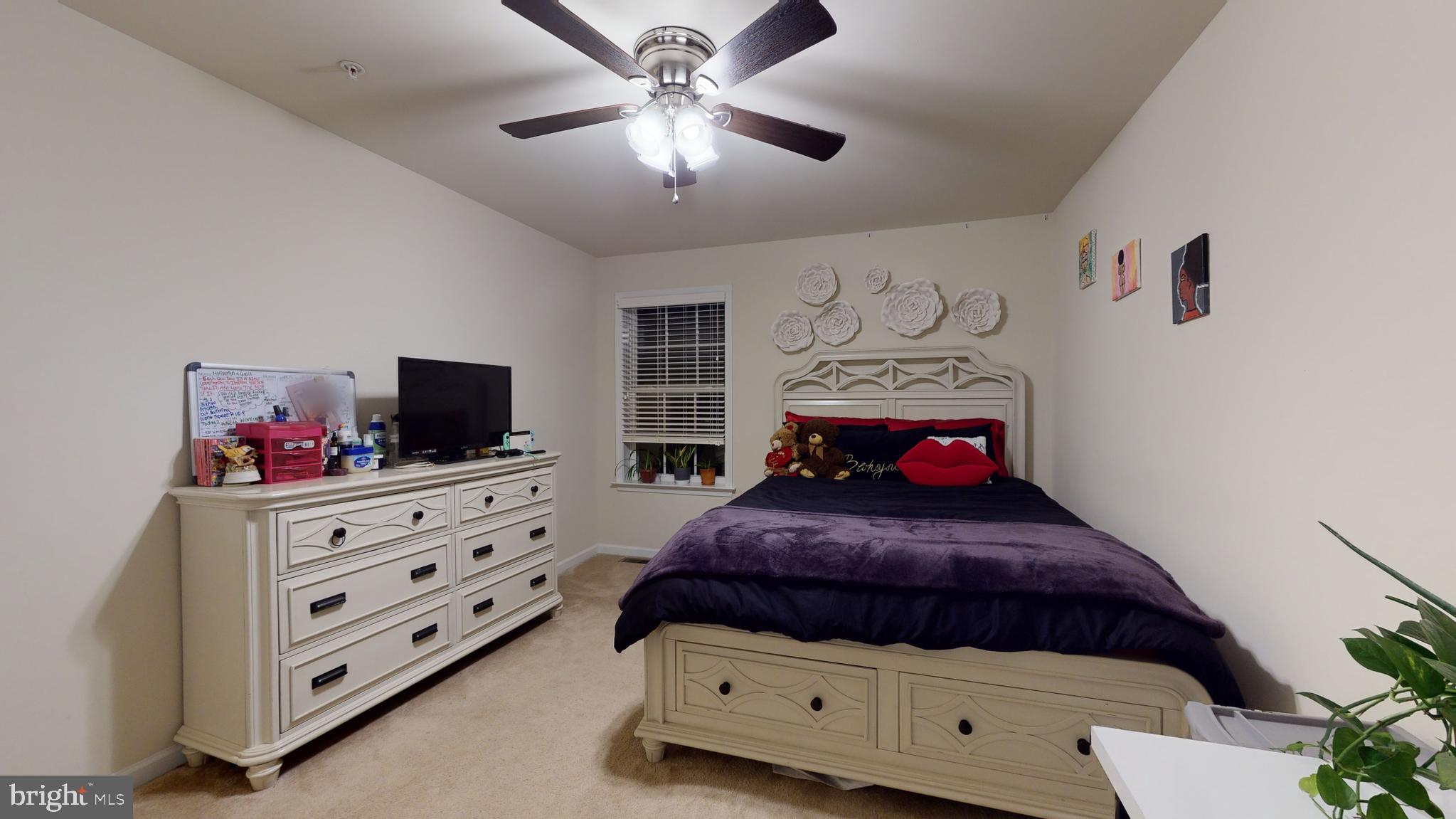 MARSHALL GROVE ESTATES - Residential