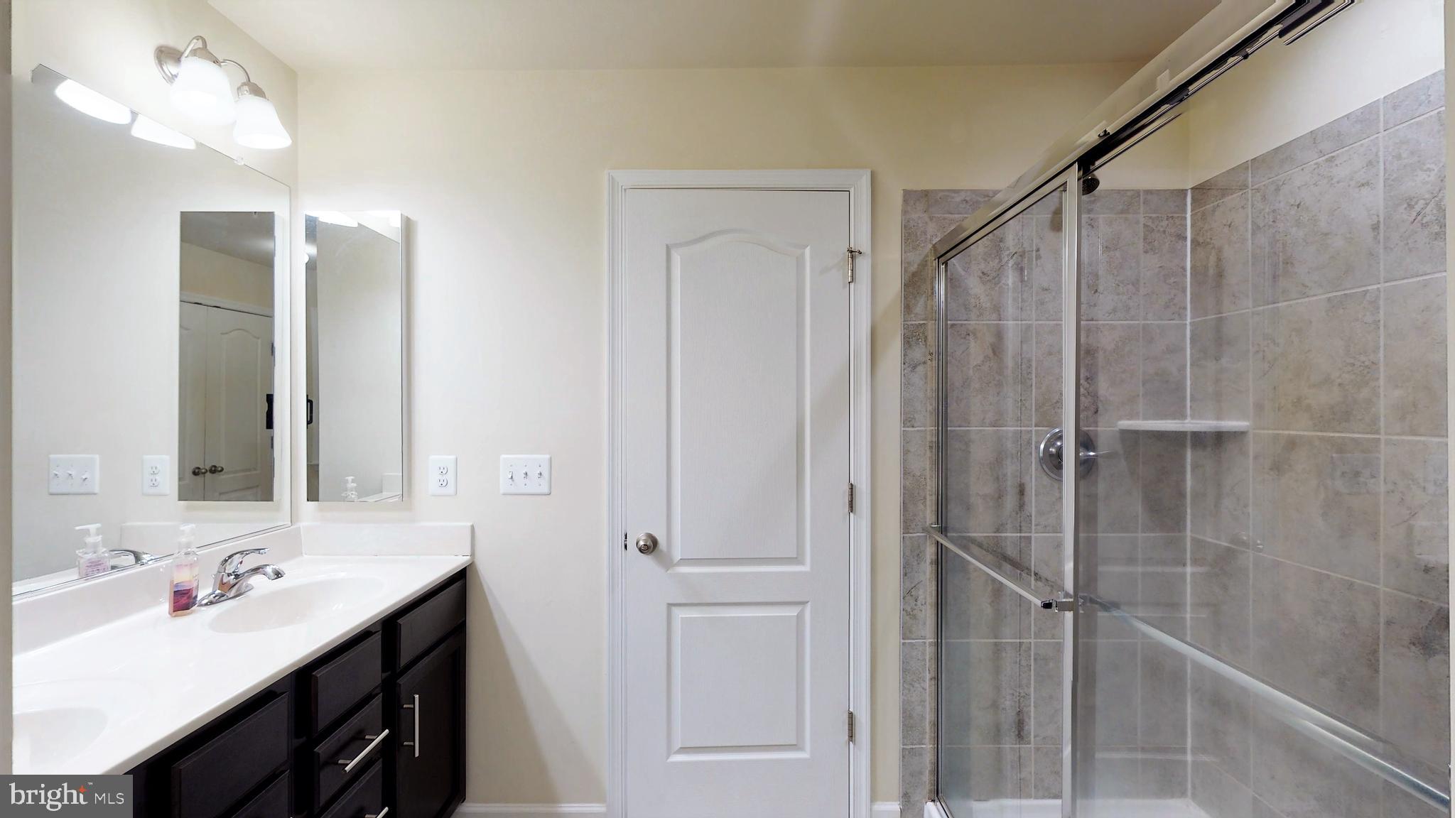 MARSHALL GROVE ESTATES - Residential