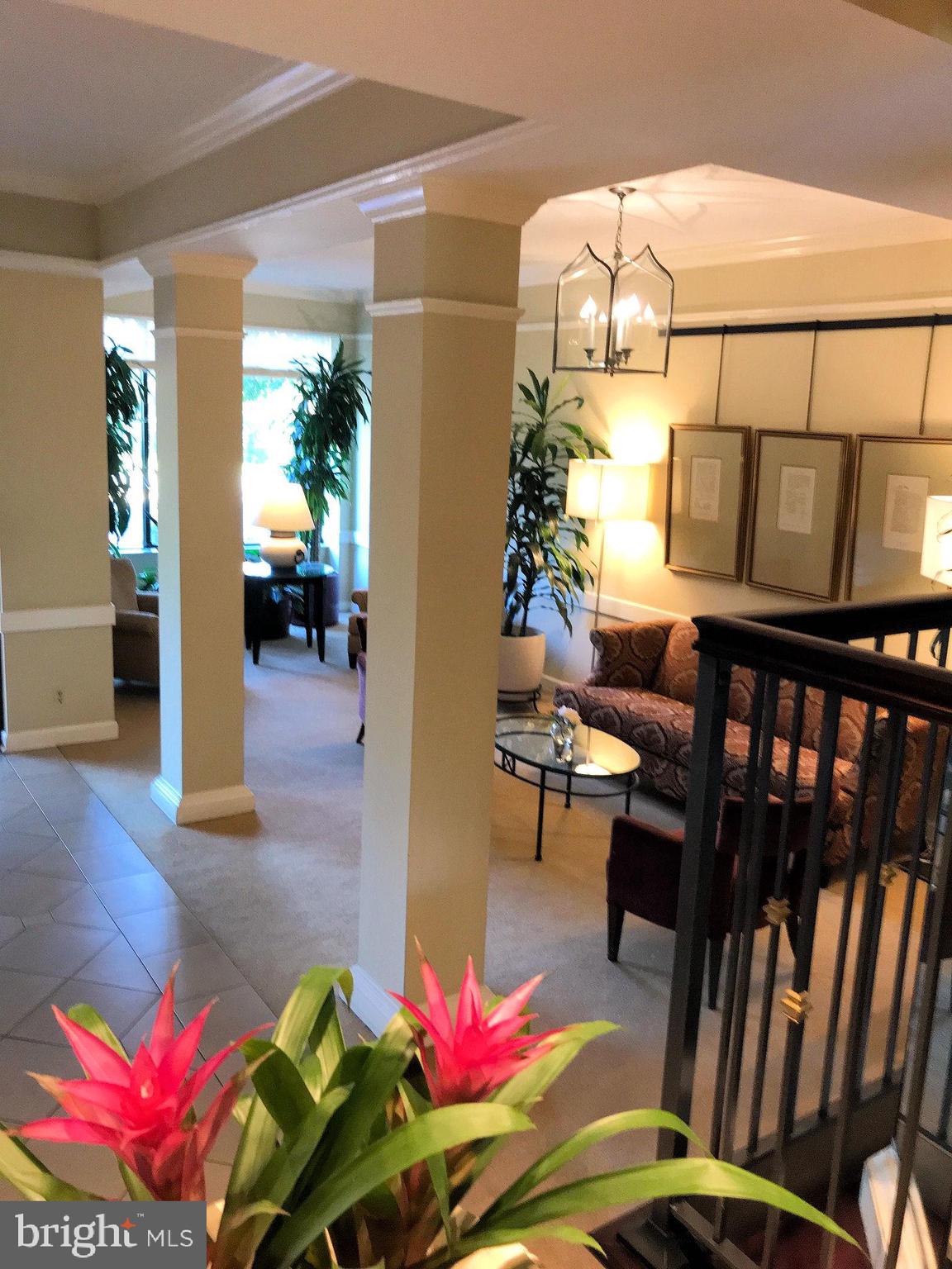 ASTORIA CONDOMINIUM - Residential Lease