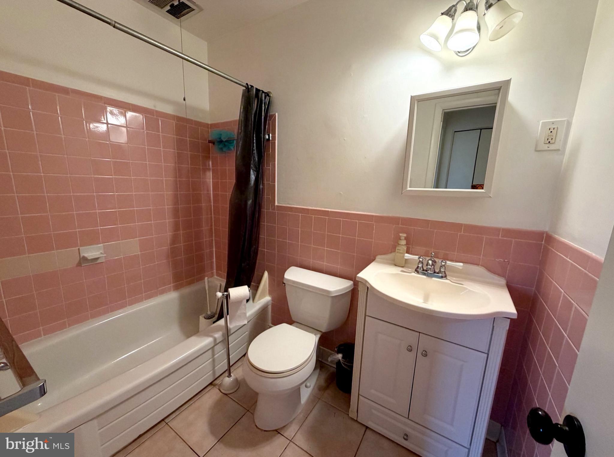 CAVALIER ARMS CONDO - Residential