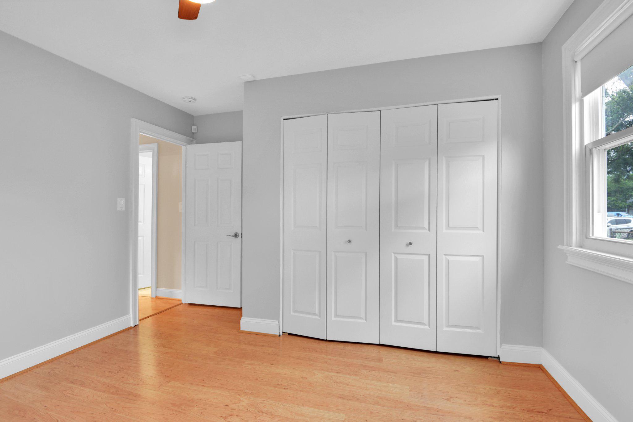 QUEENS PARK - Residential