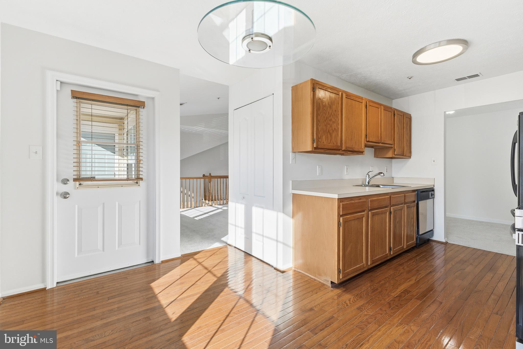 GLENSFORD - Residential