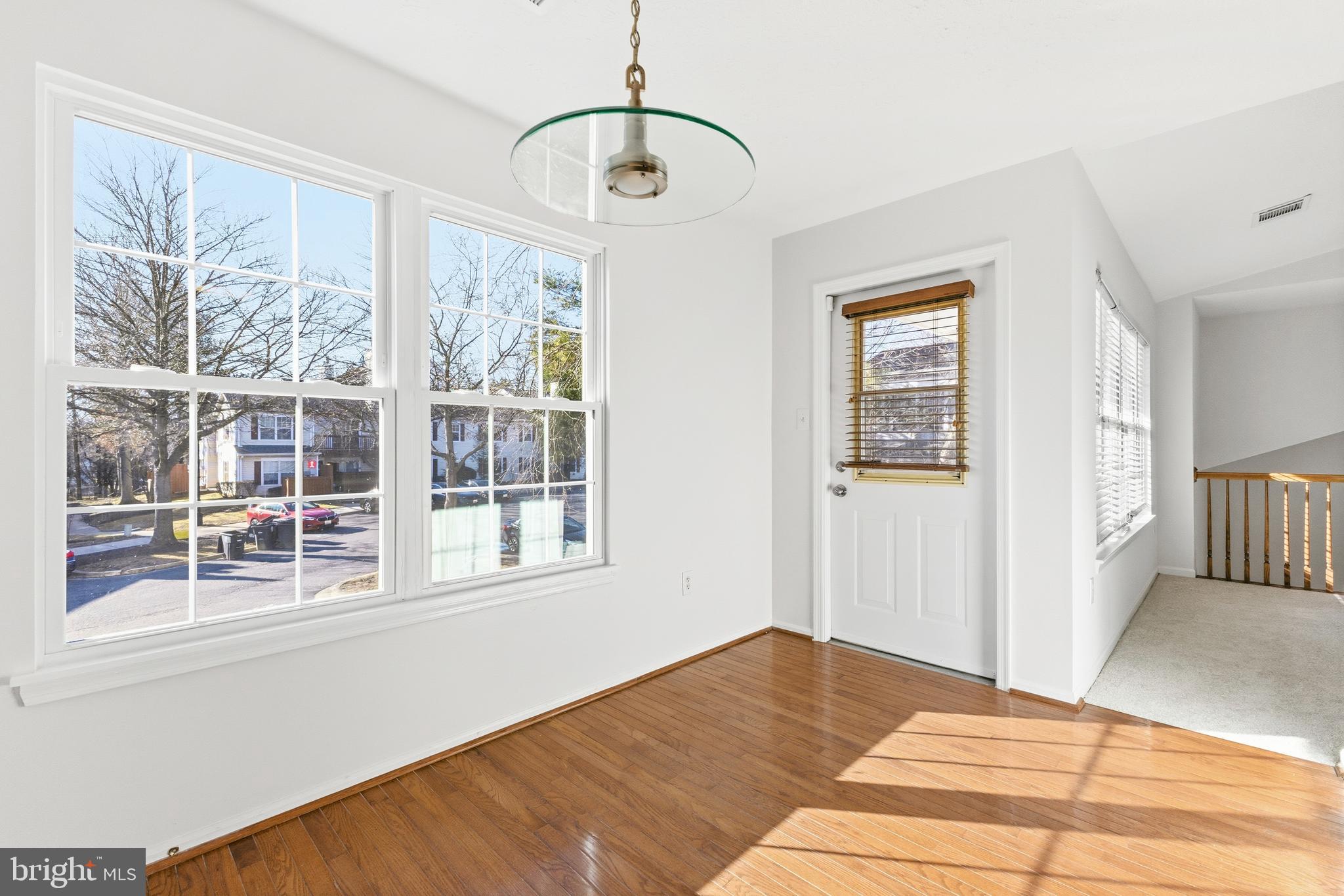 GLENSFORD - Residential