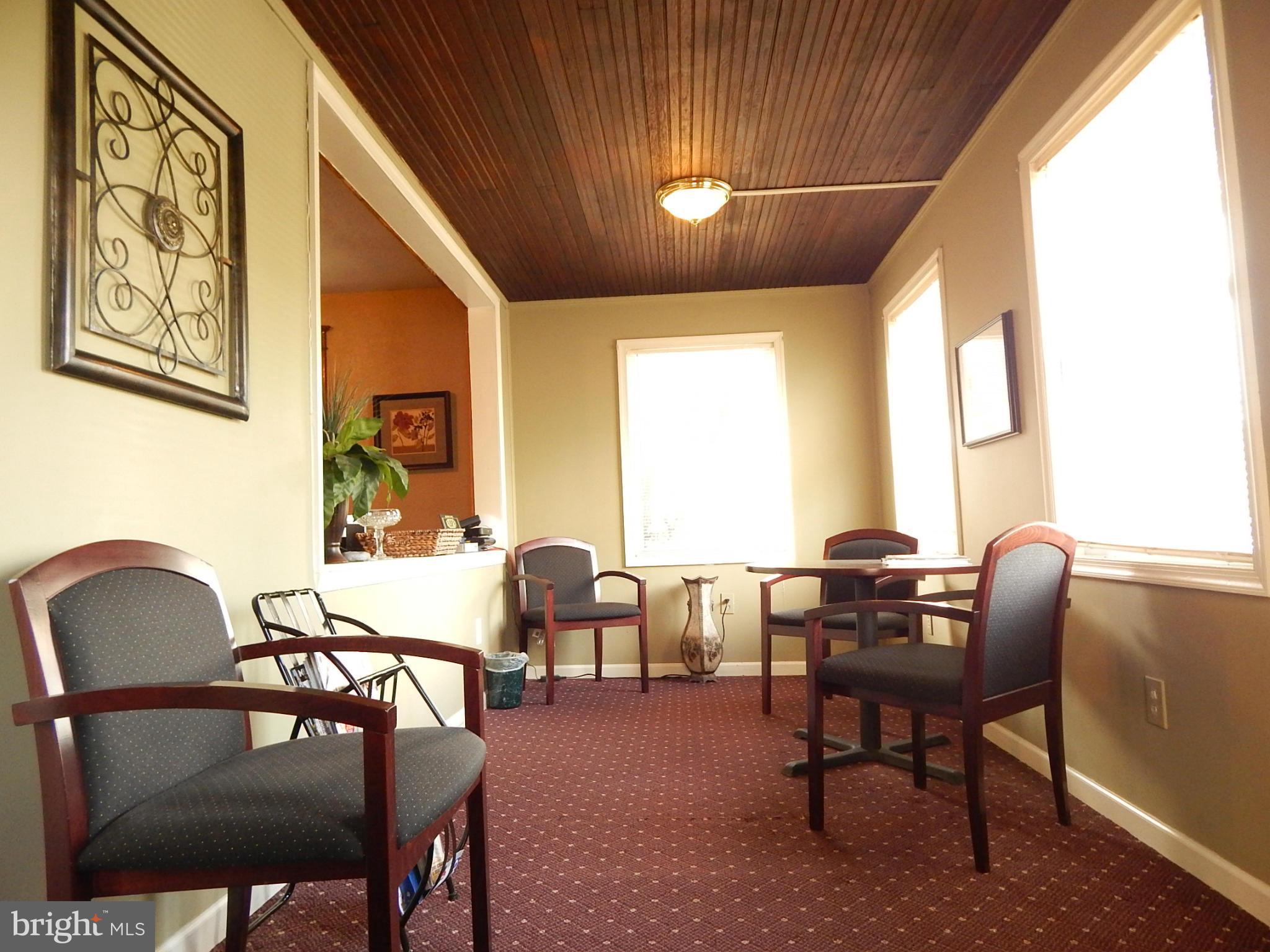 NORTH HALETHORPE - Commercial Sale