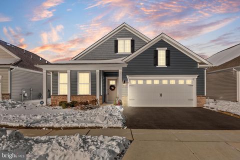 15 WALTON WAY DELANCO NJ 08075